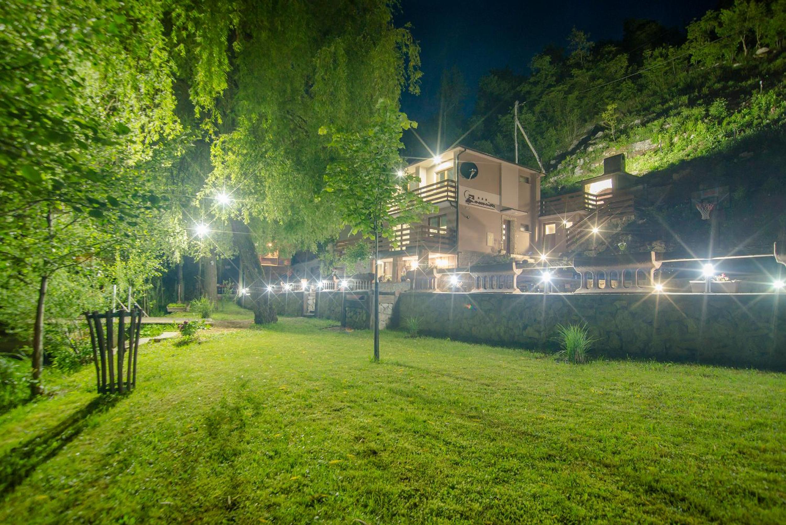 Moonriver Apartment