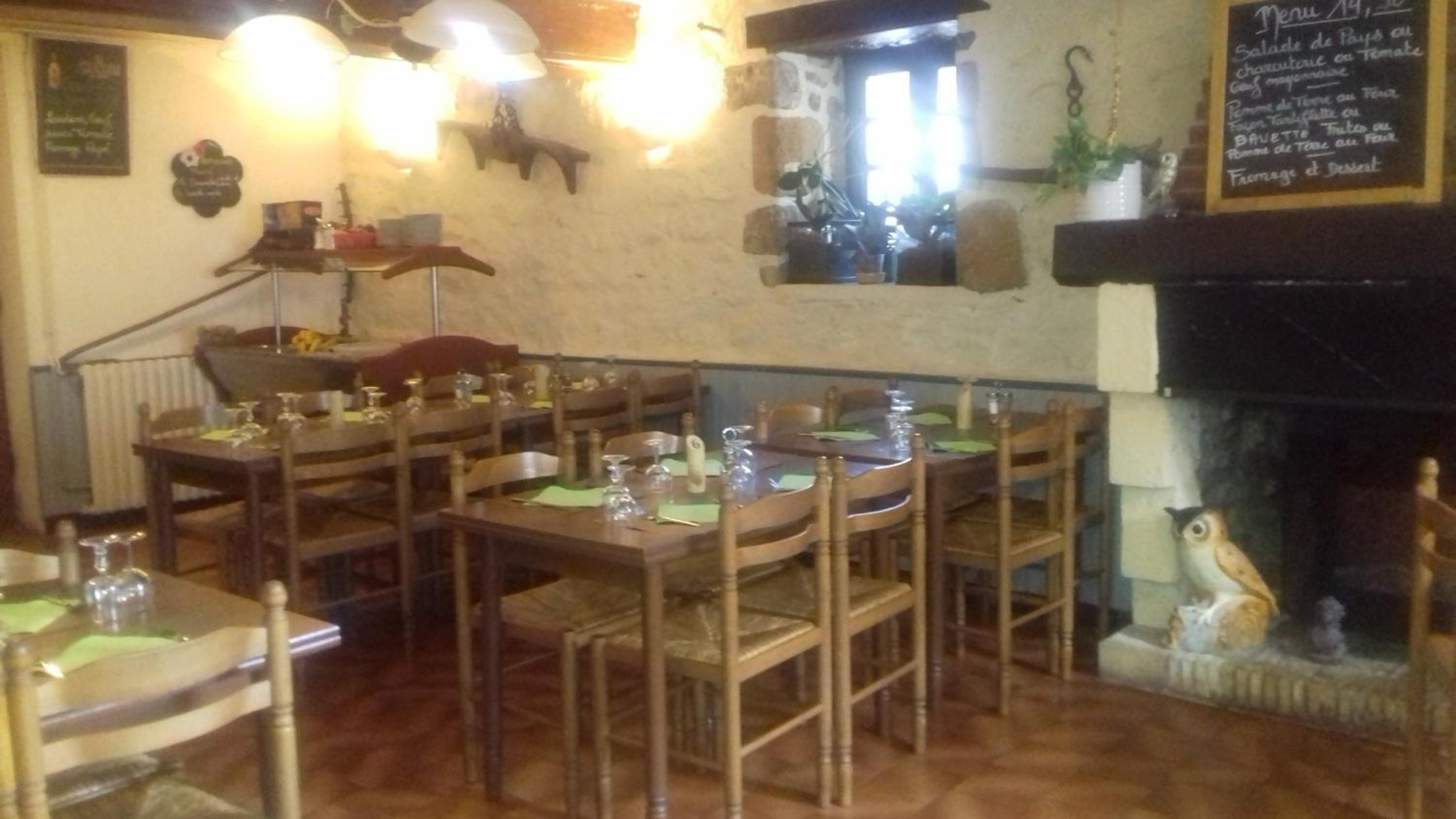 restaurant