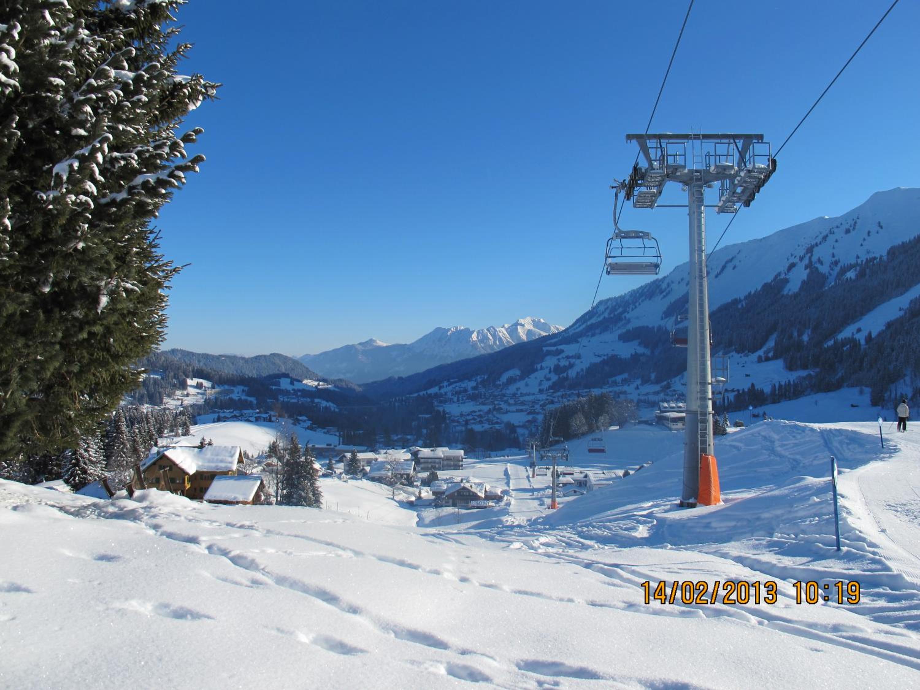 Photo 10