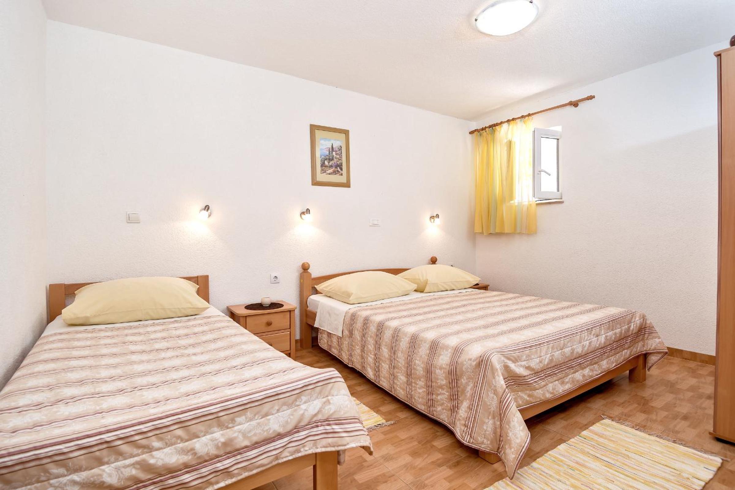 Beach Resort Apartments Bucina view 2