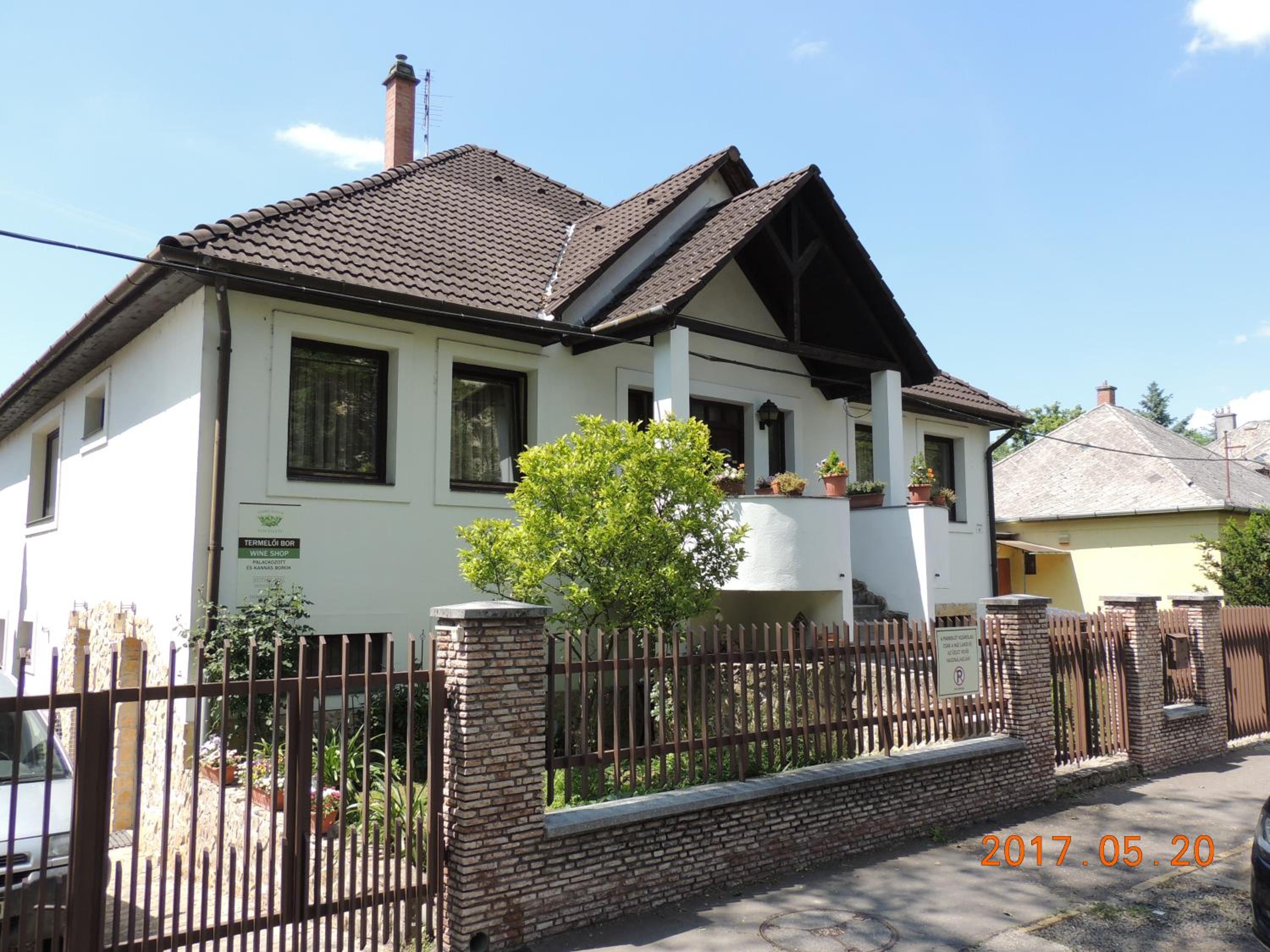 Photo 43