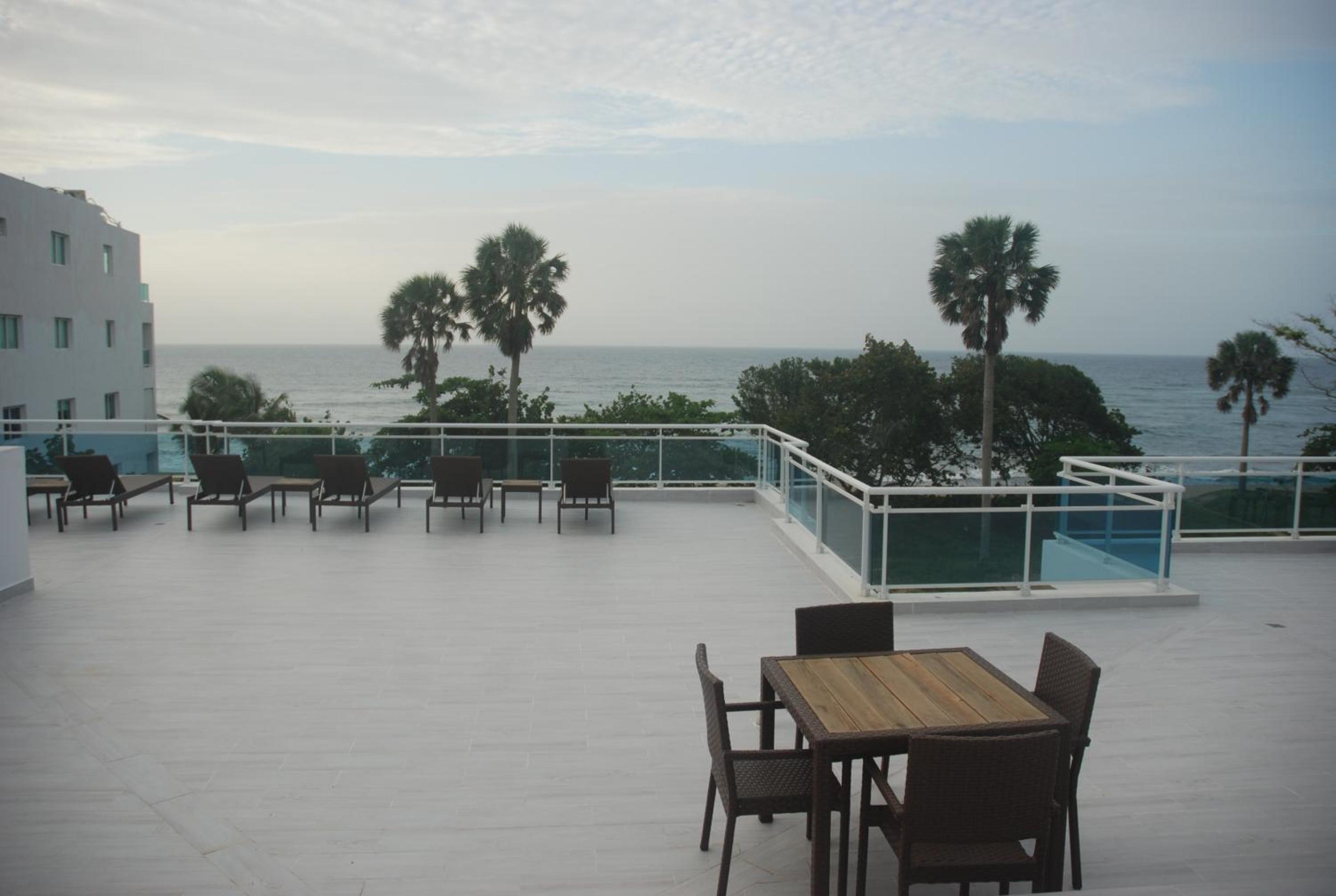 E&J Beach Condo