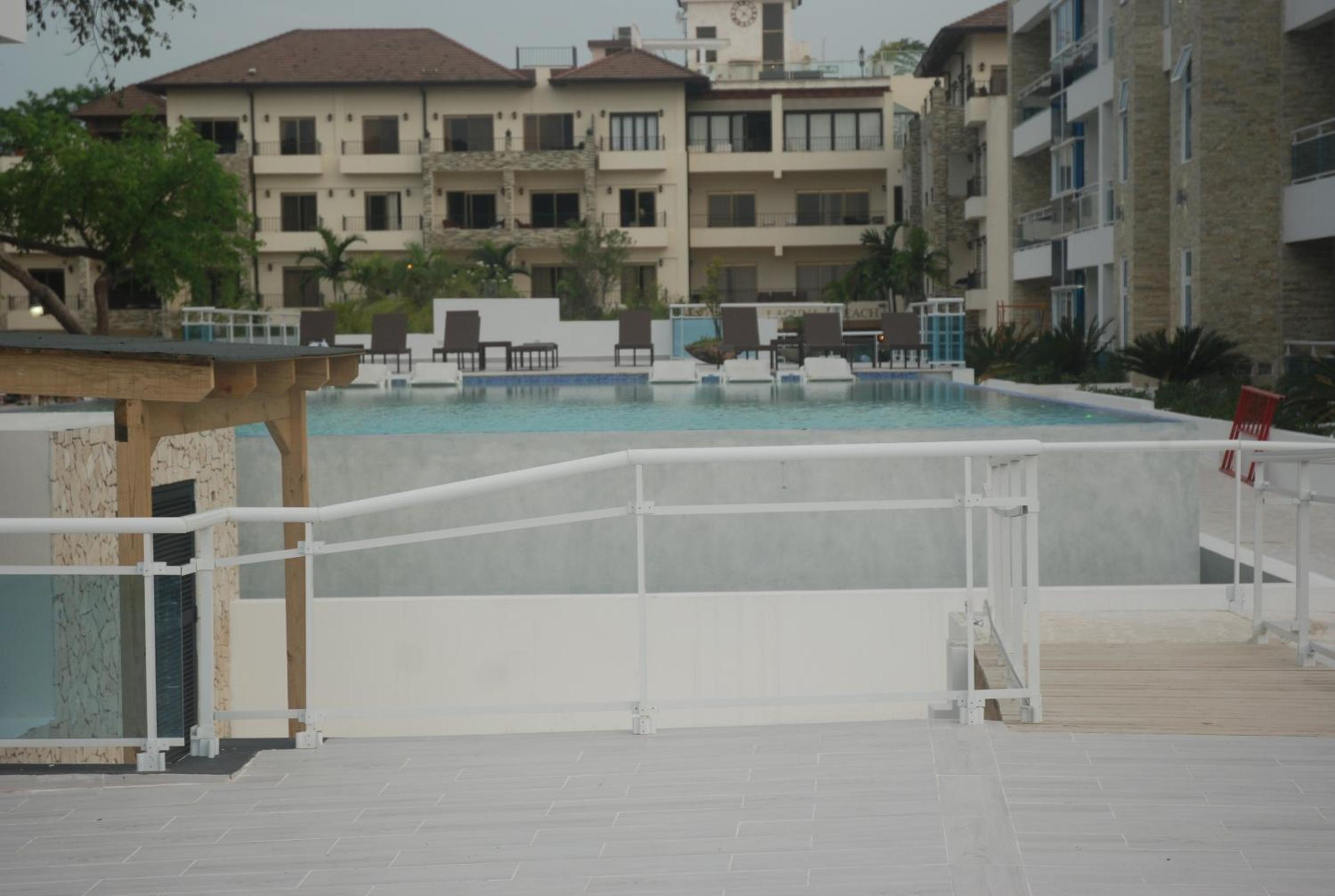 E&J Beach Condo