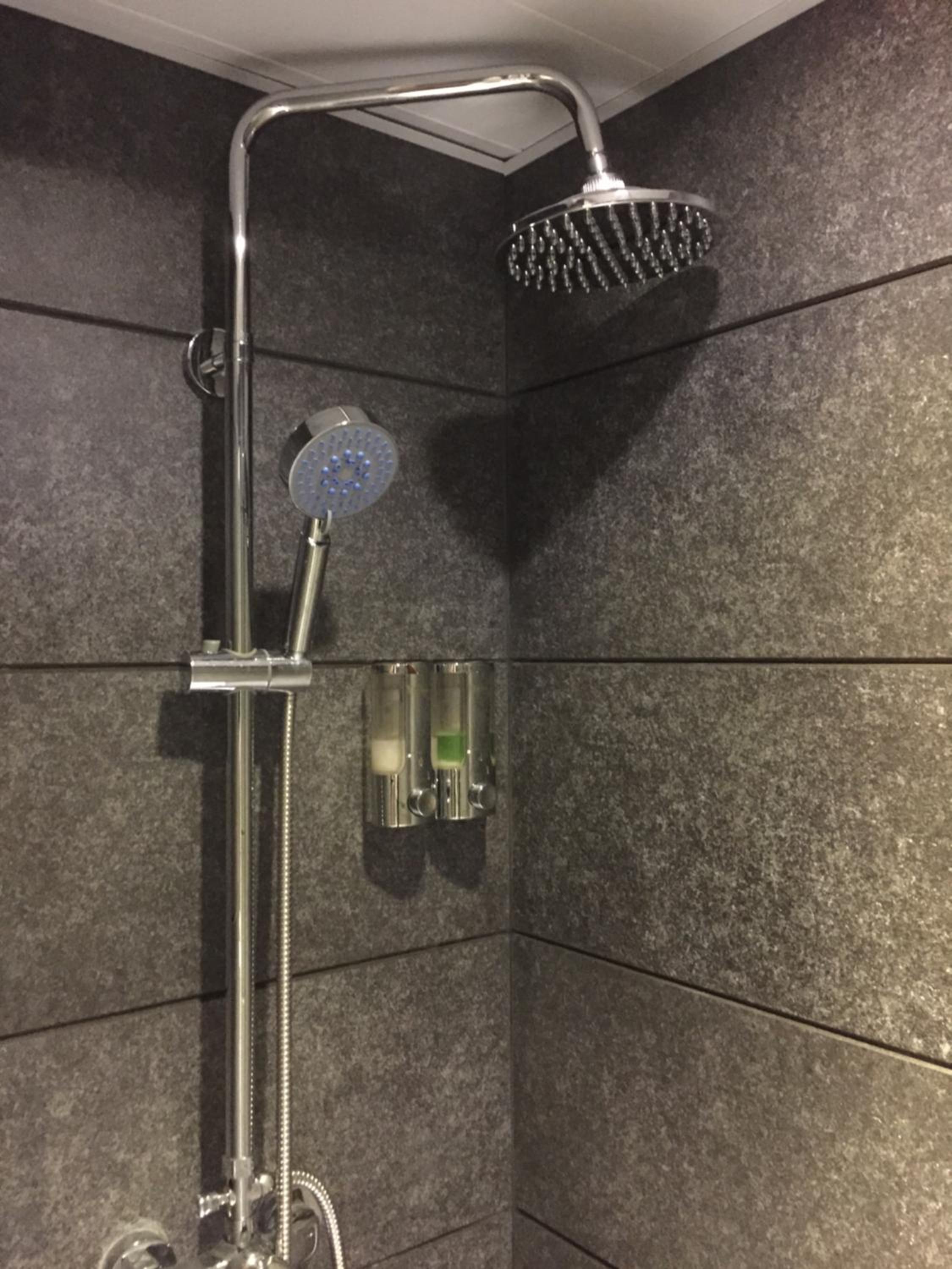 Seasons Hotel - Causeway Bay