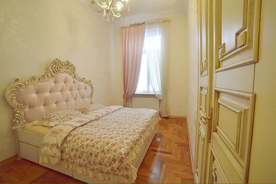 GoldenApartmentLviv
