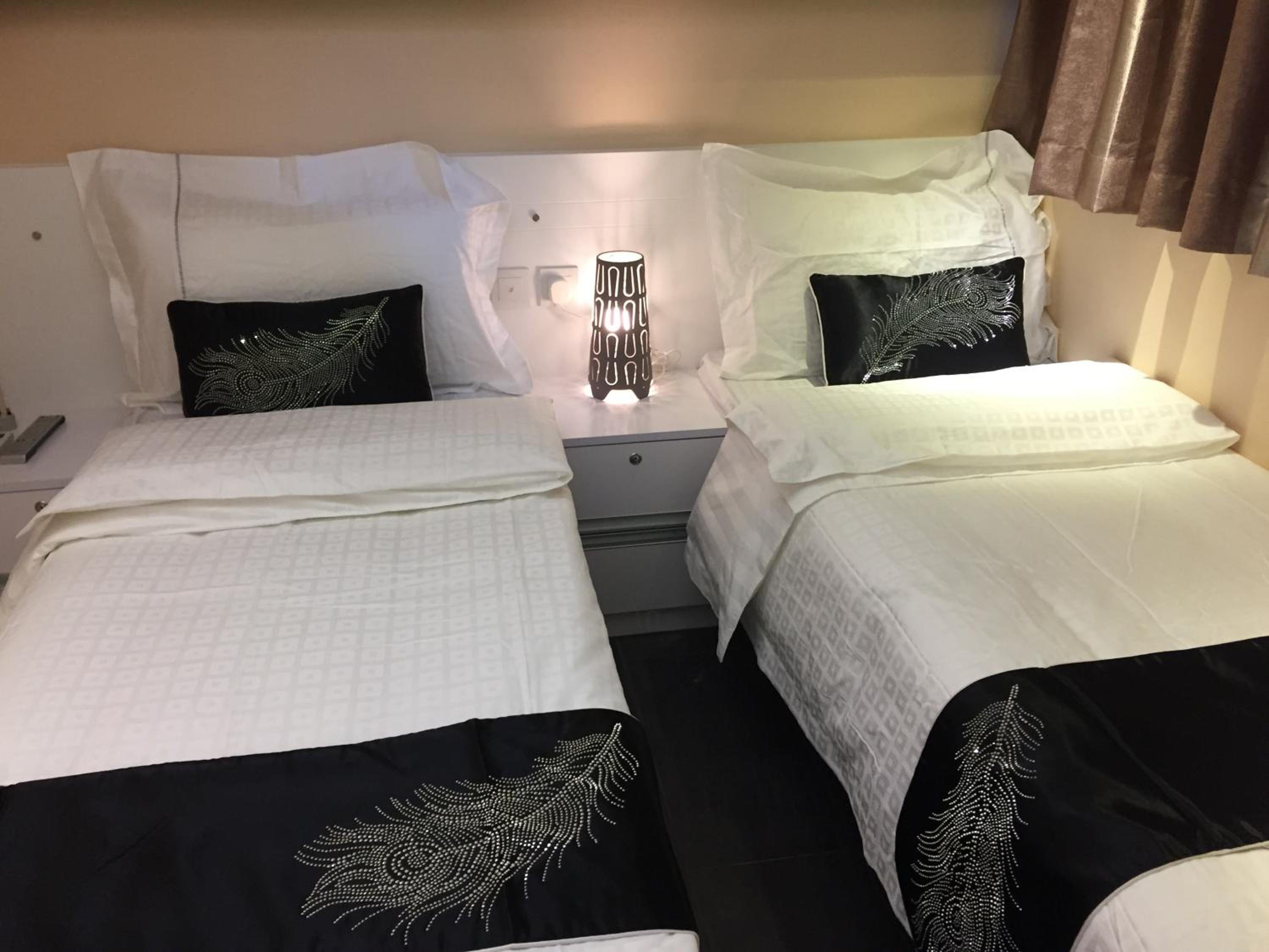 Seasons Hotel - Causeway Bay