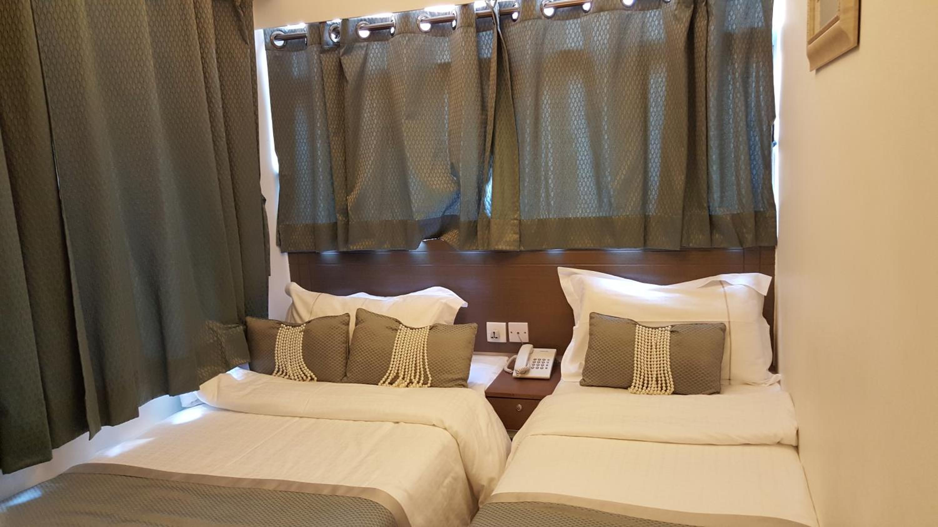 Seasons Hotel - Causeway Bay