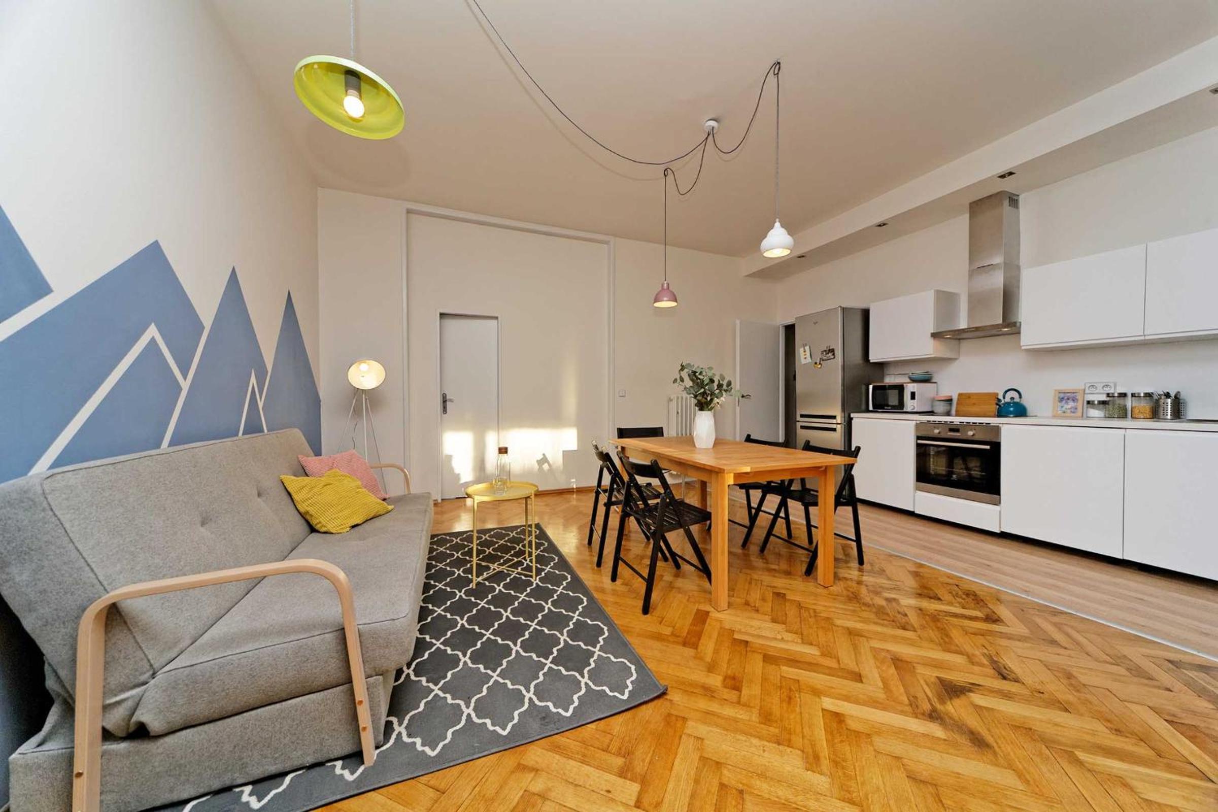 Apartments Stepanska 36