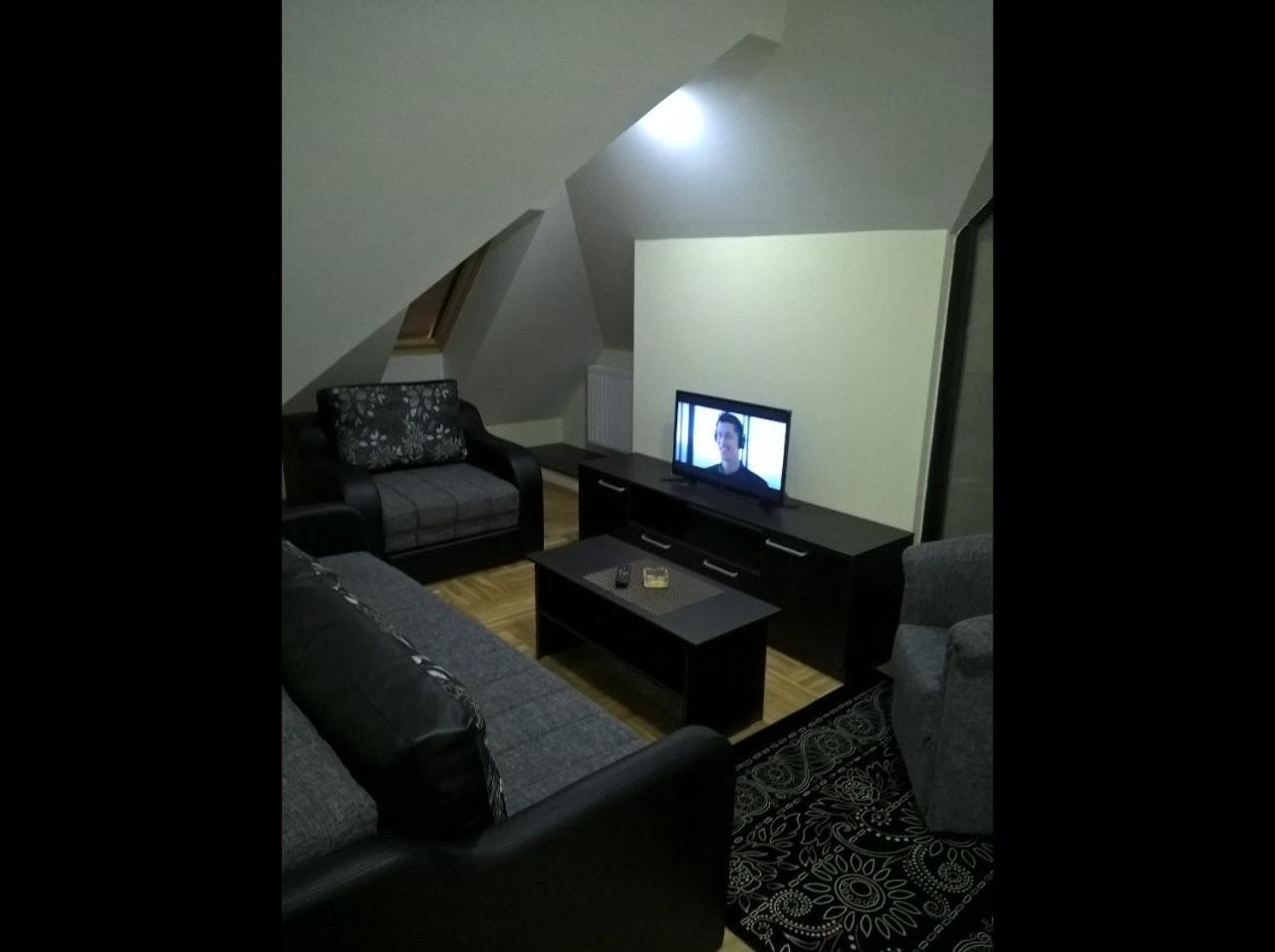 Photo 41