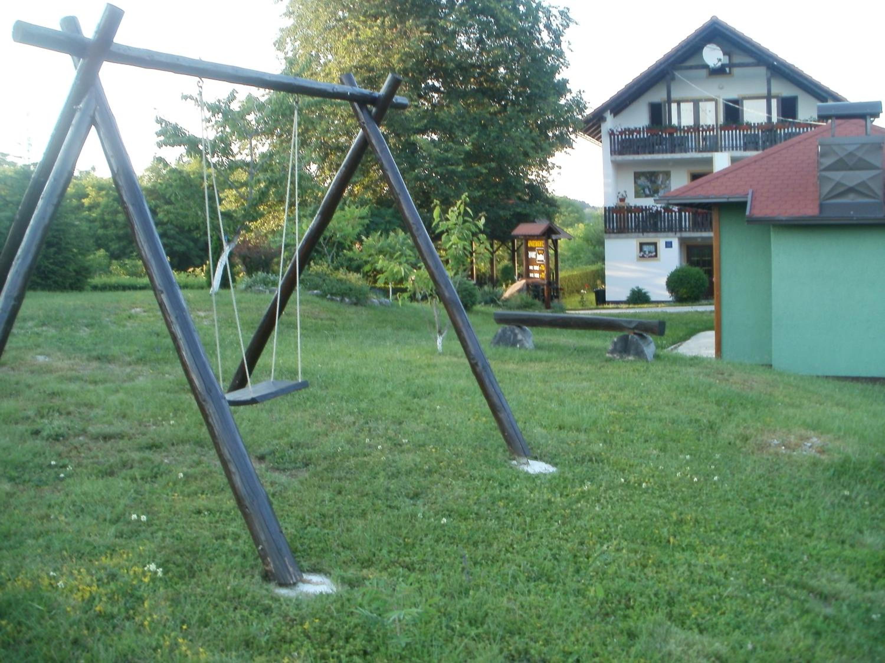 Photo 40