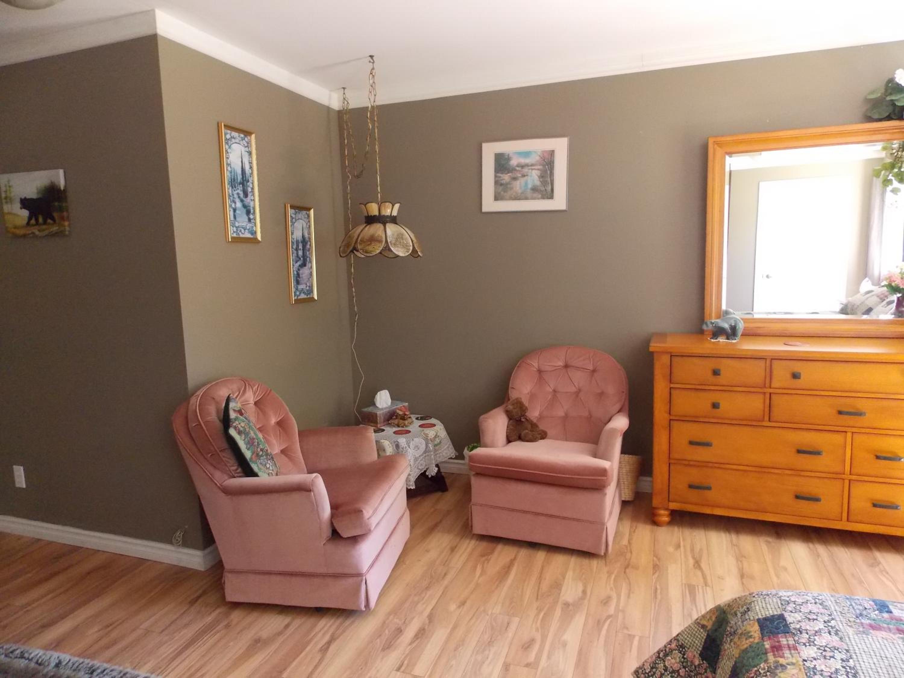 Bear & Butterfly Bed and Breakfast
