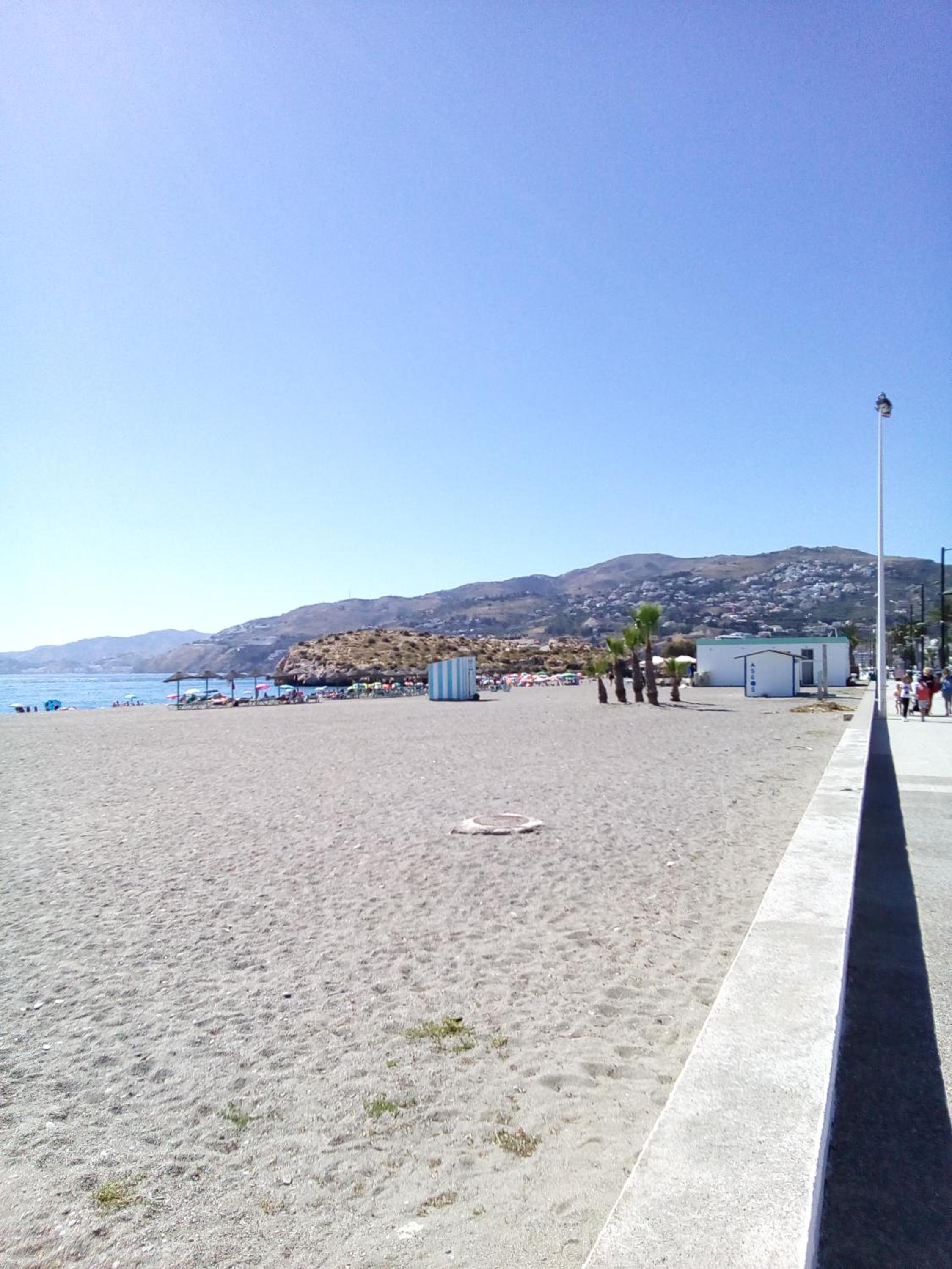 salobreña primera linea de playa