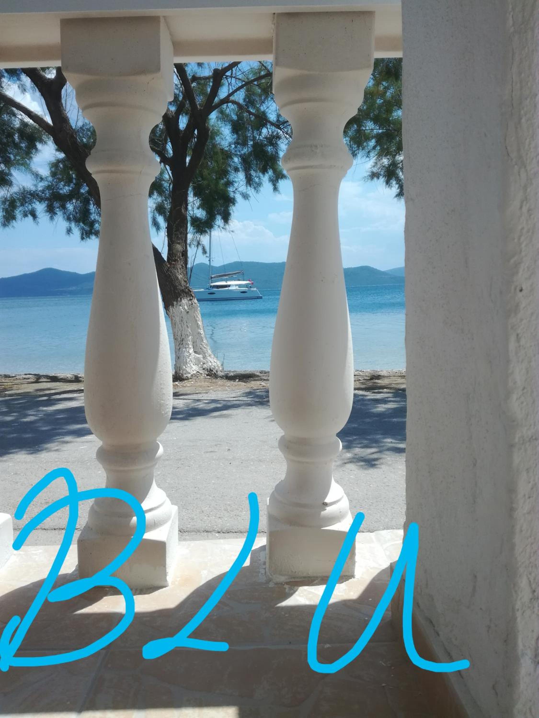 Blu