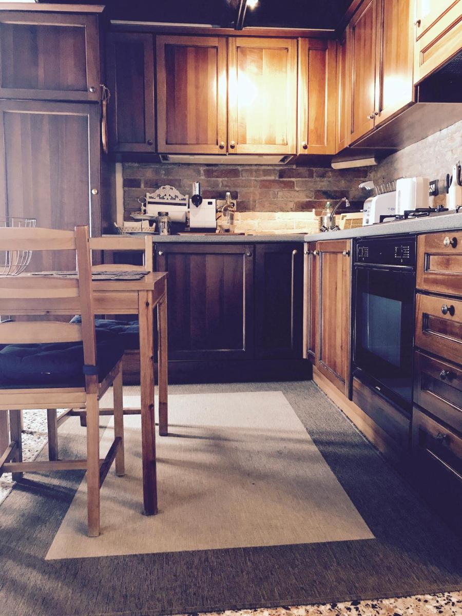 Hesperia Apartment