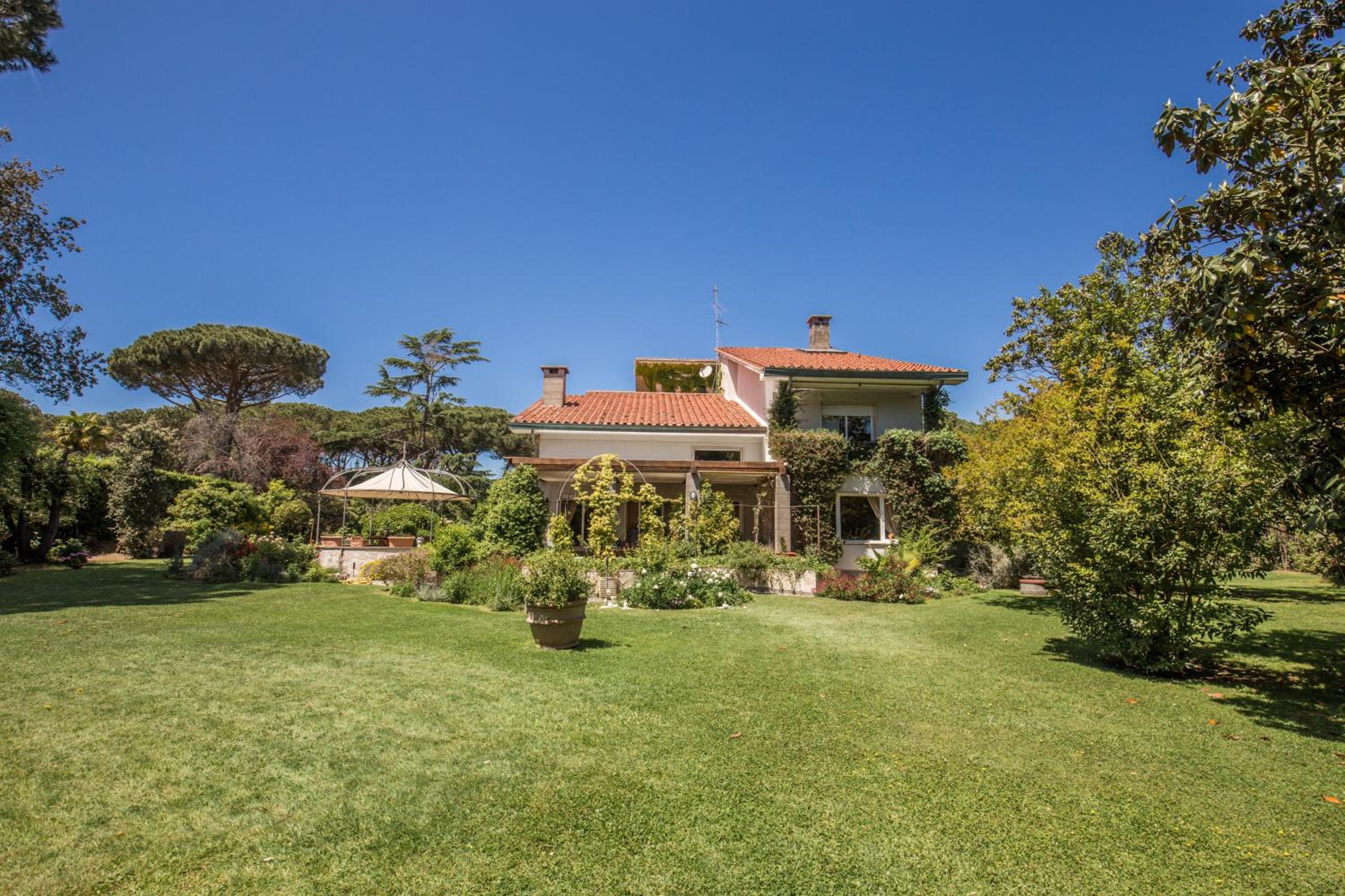 La Gaura Guest House