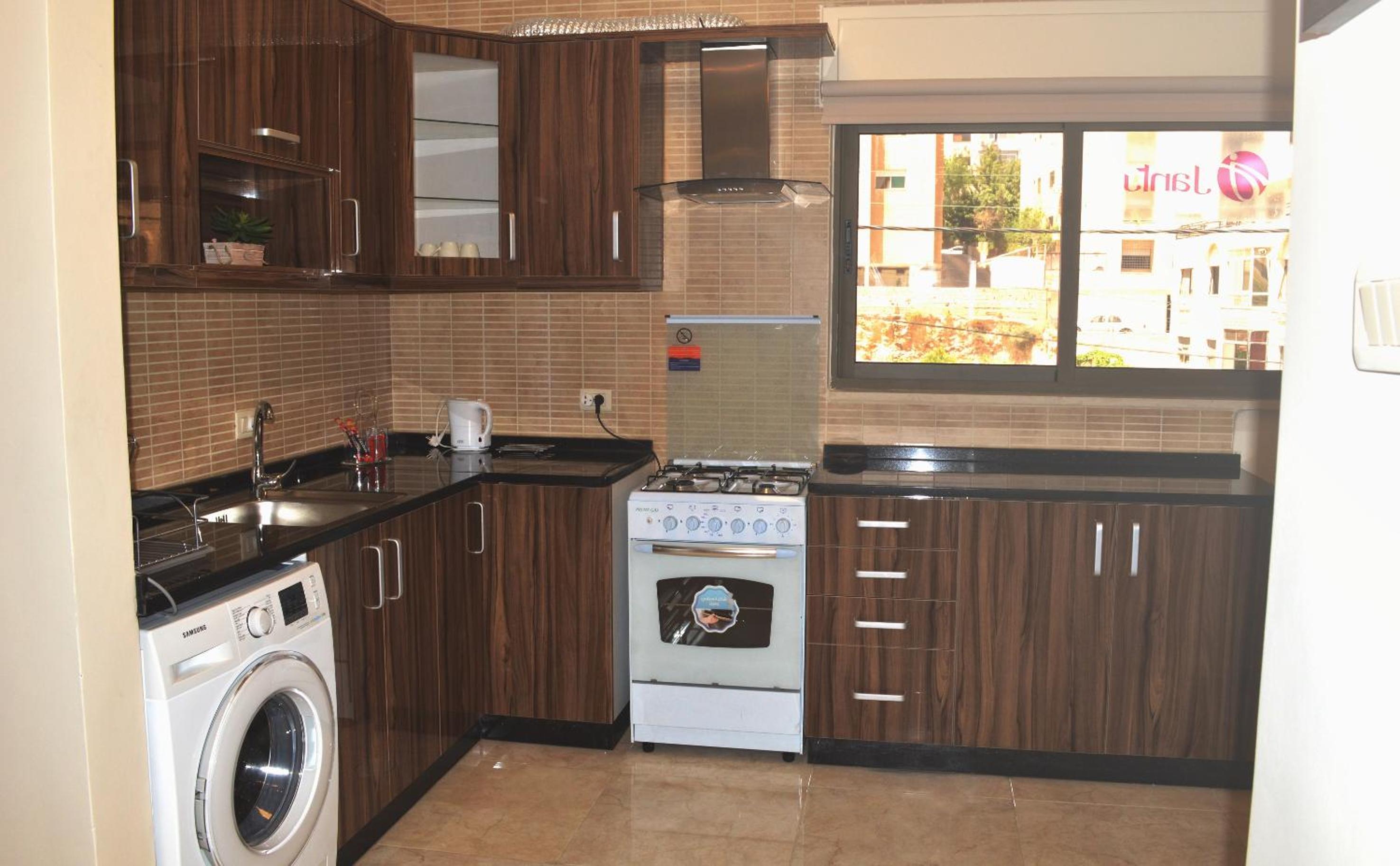 Janty Apartments