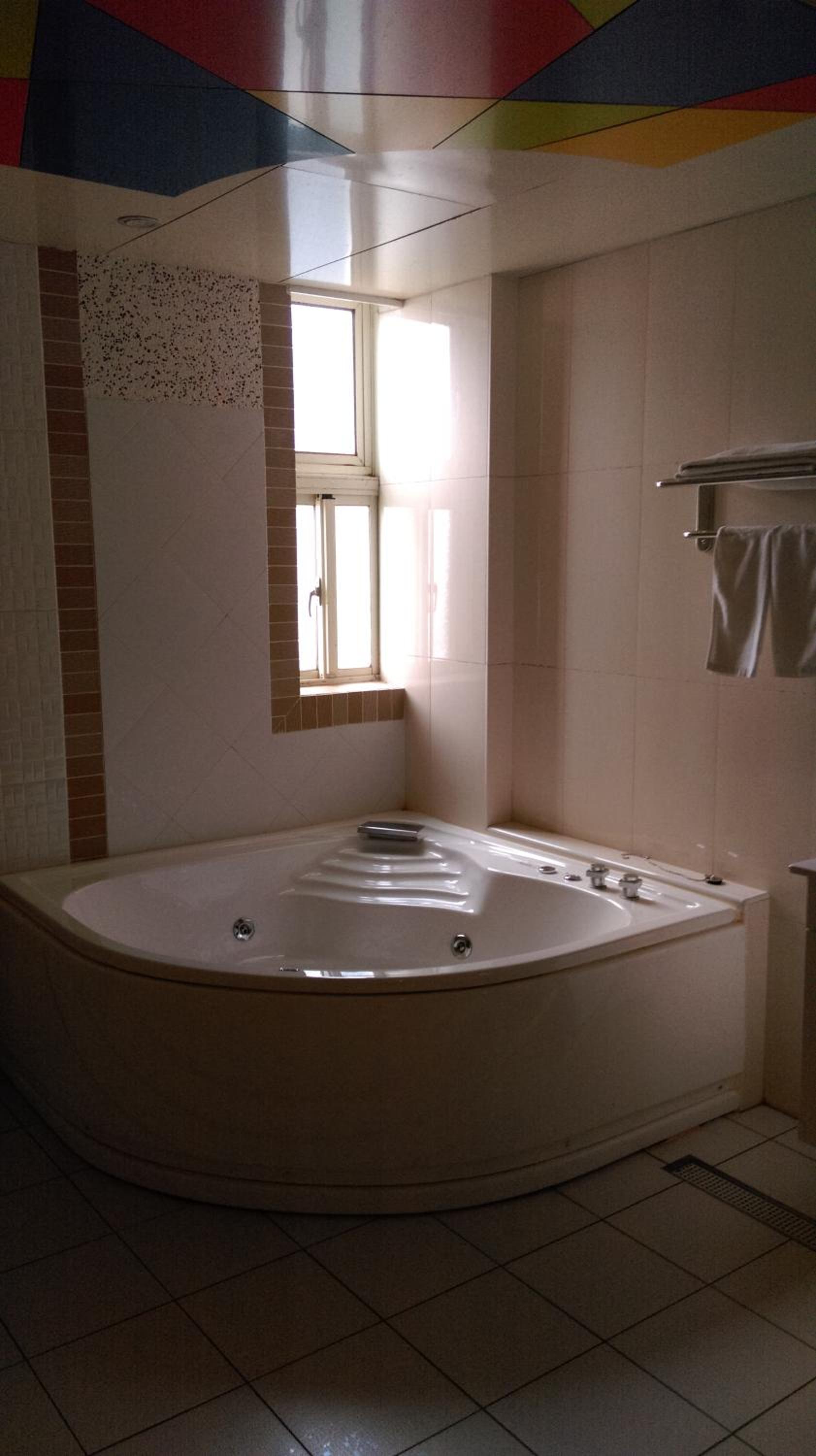 Photo 15