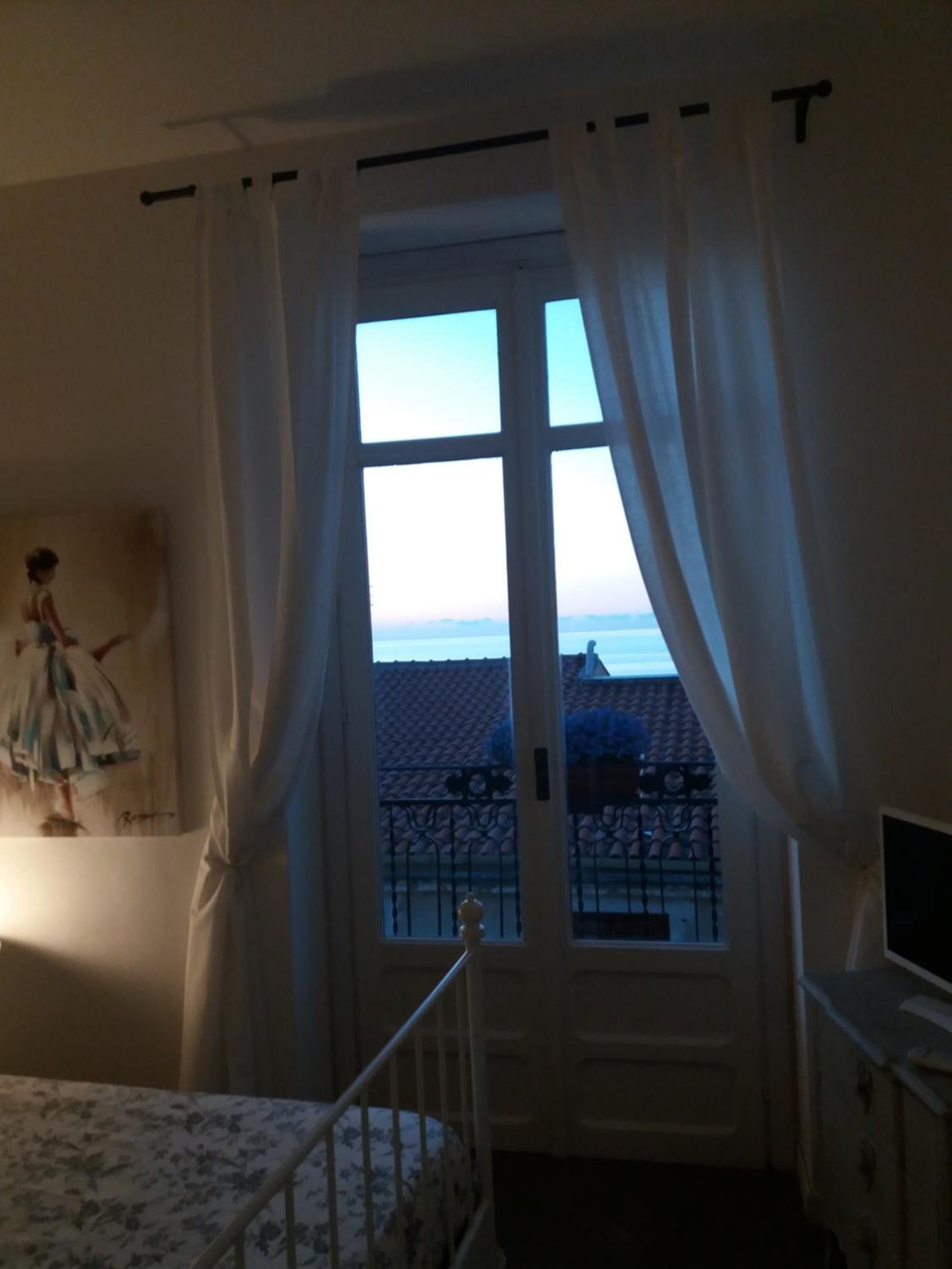 Photo 34