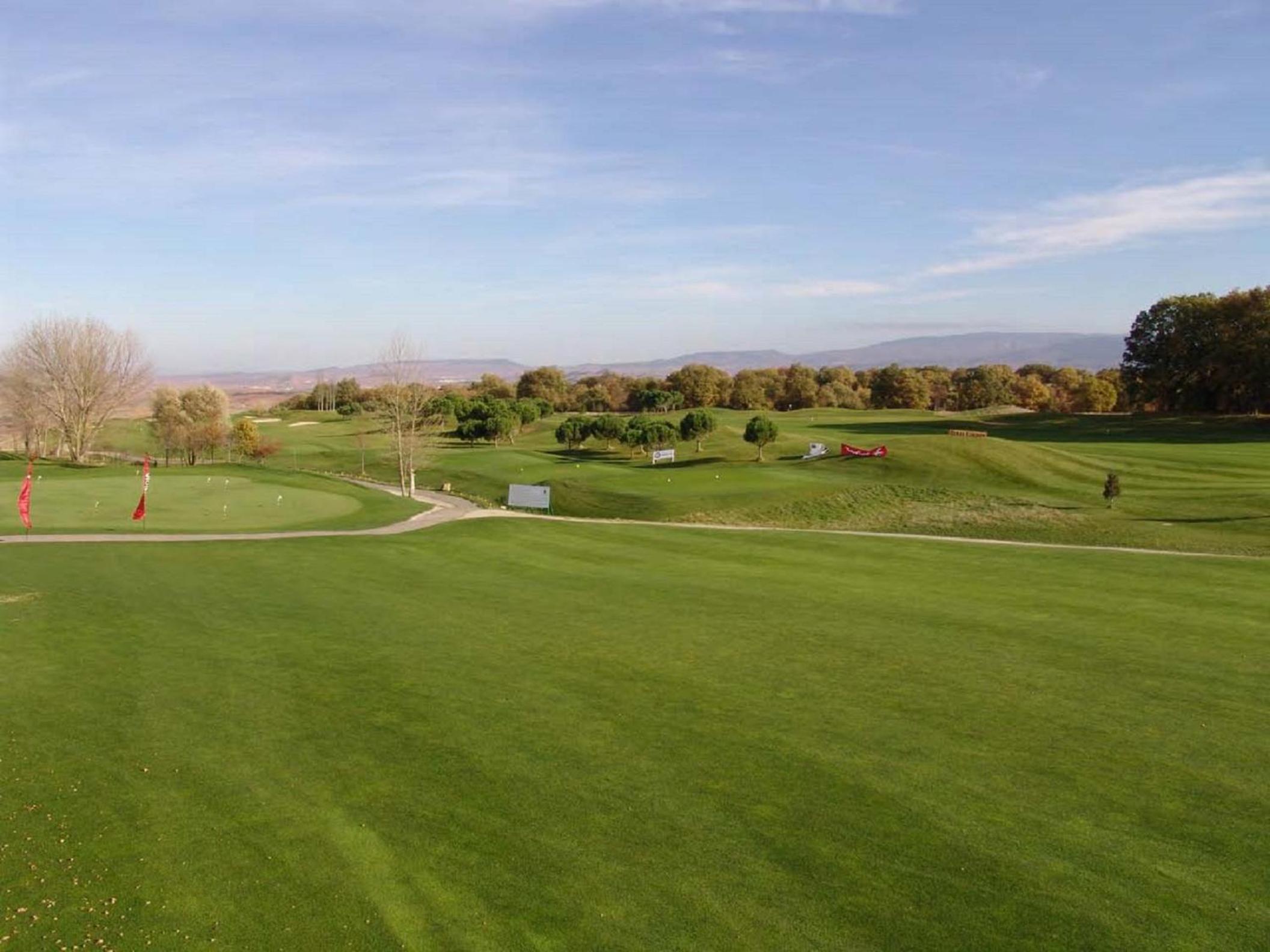 Apartamento Golf Rioja Alta