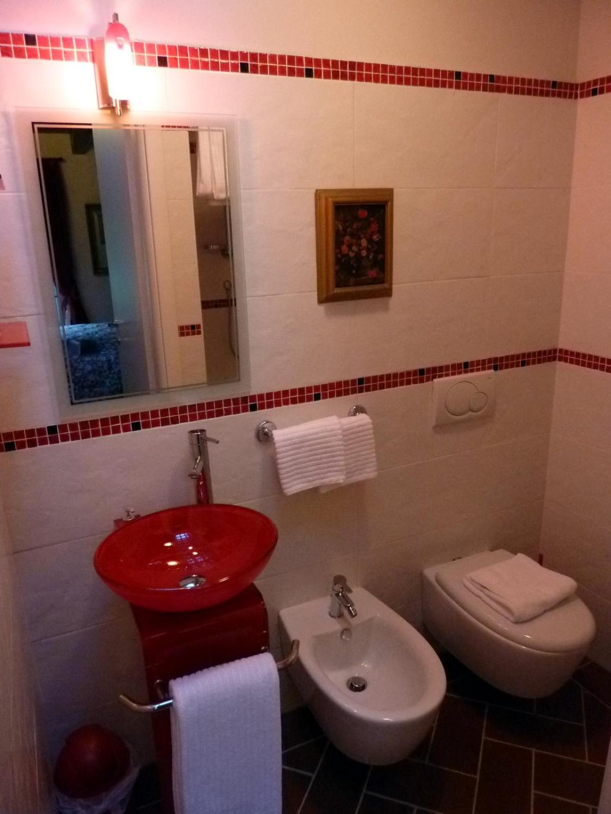 Photo 35