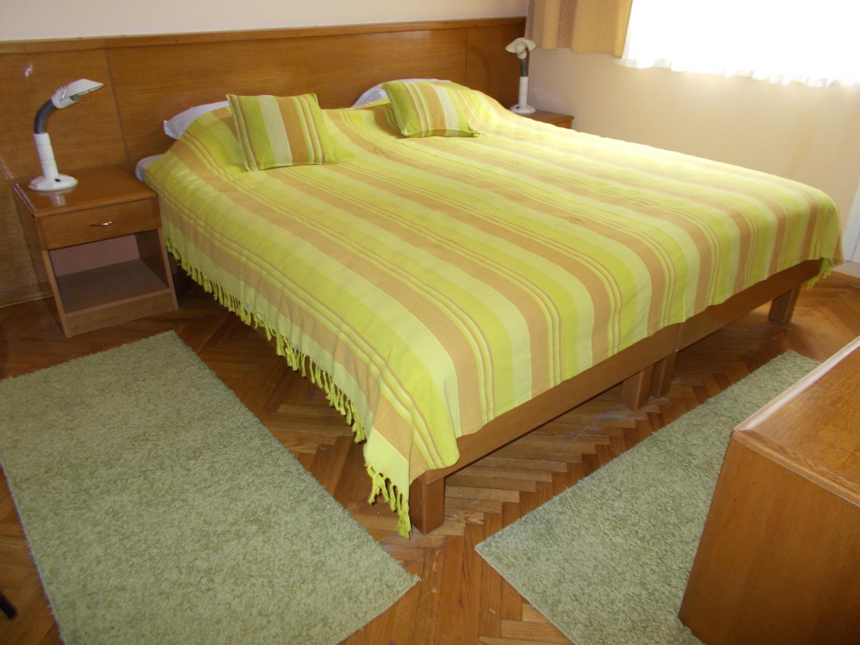 Studio Apartments 