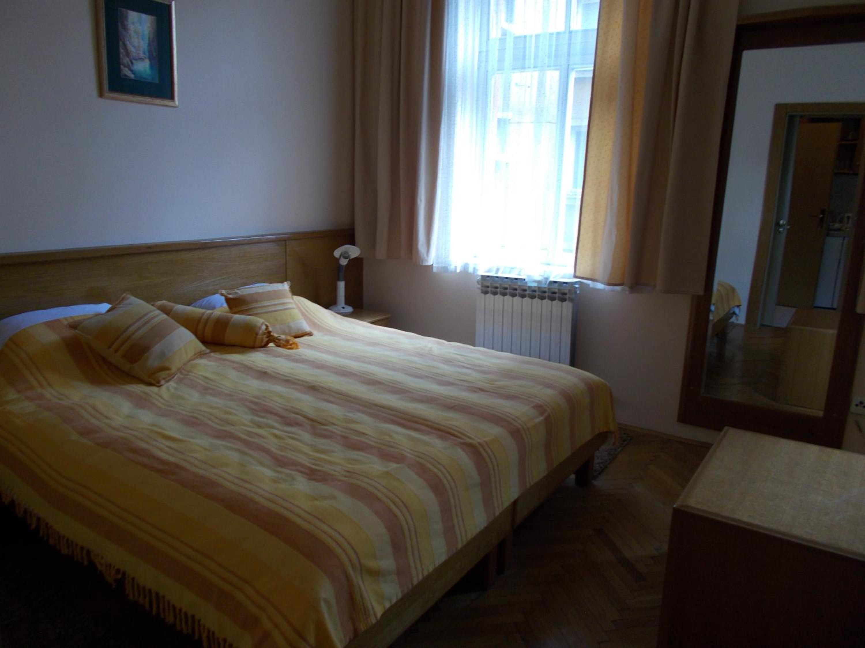 Studio Apartments 