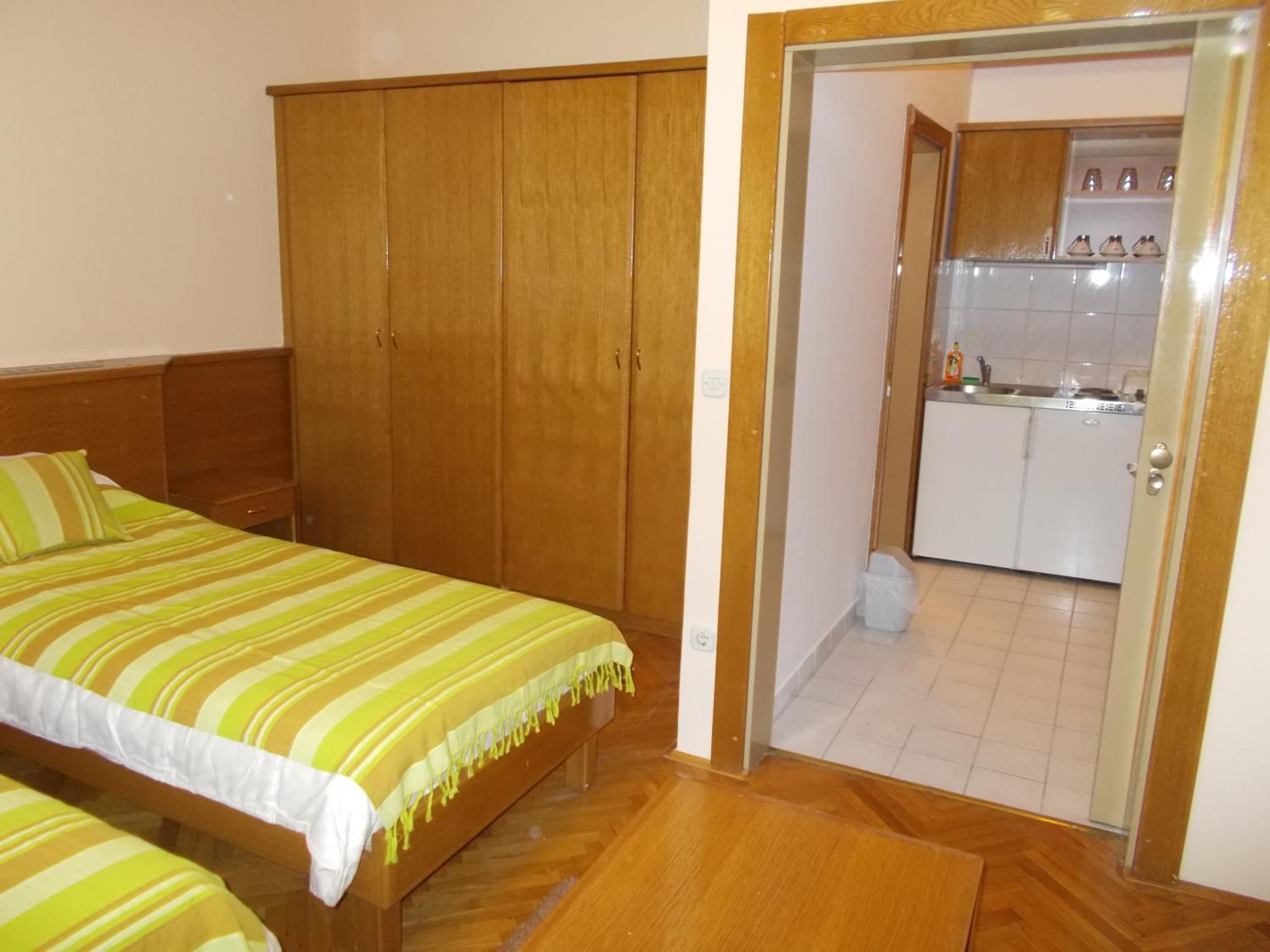 Studio Apartments 