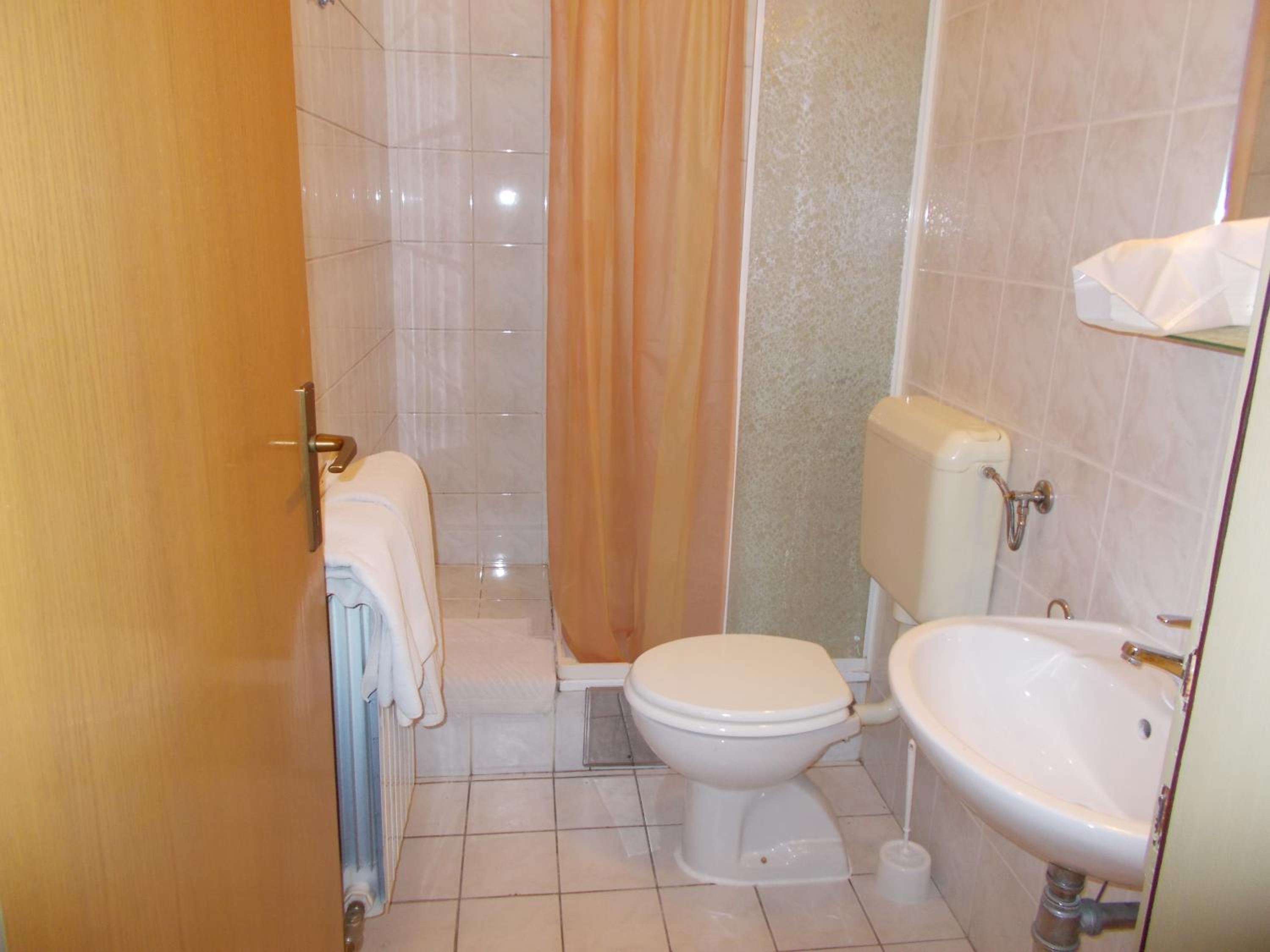Studio Apartments 