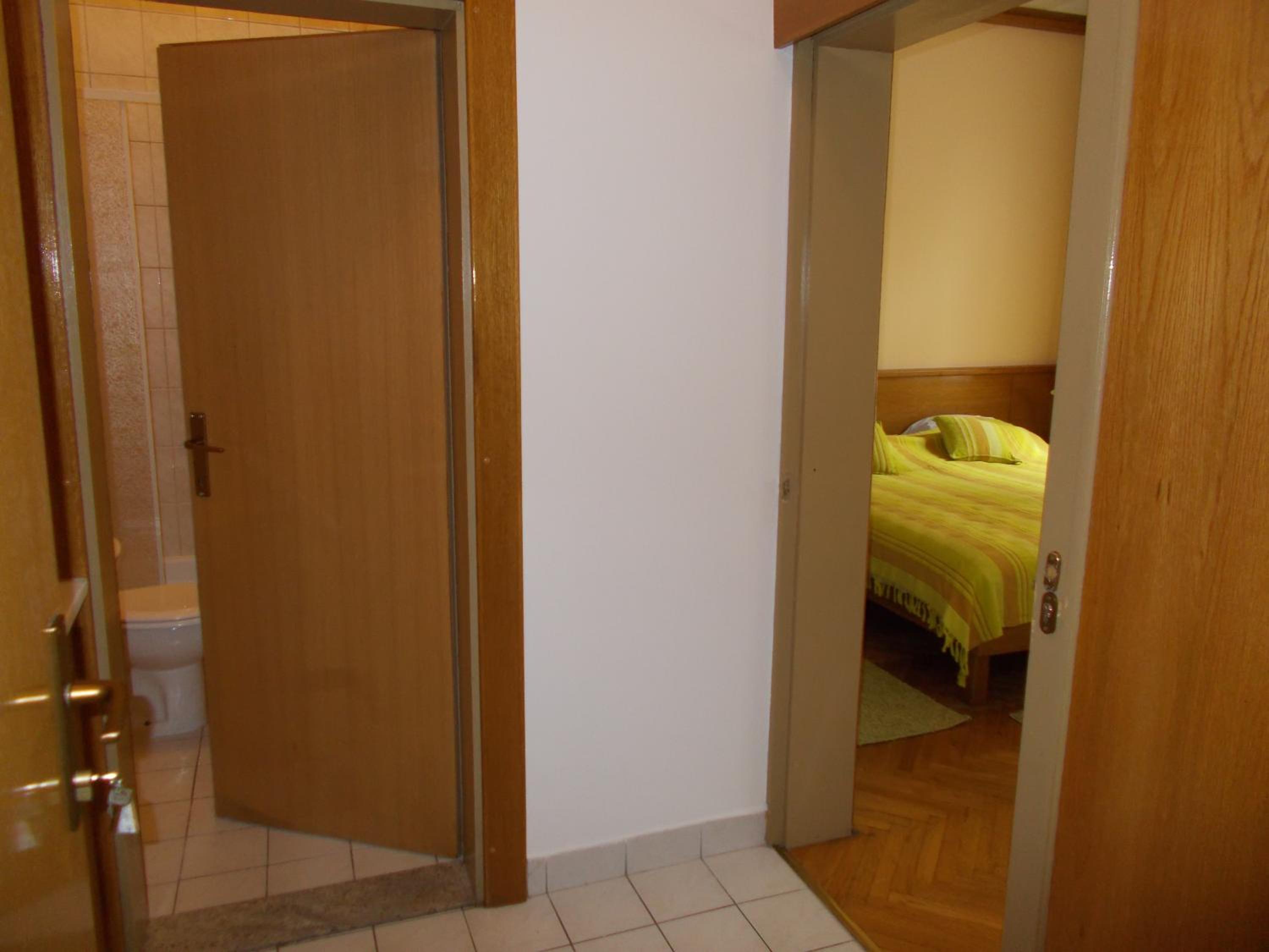Studio Apartments 