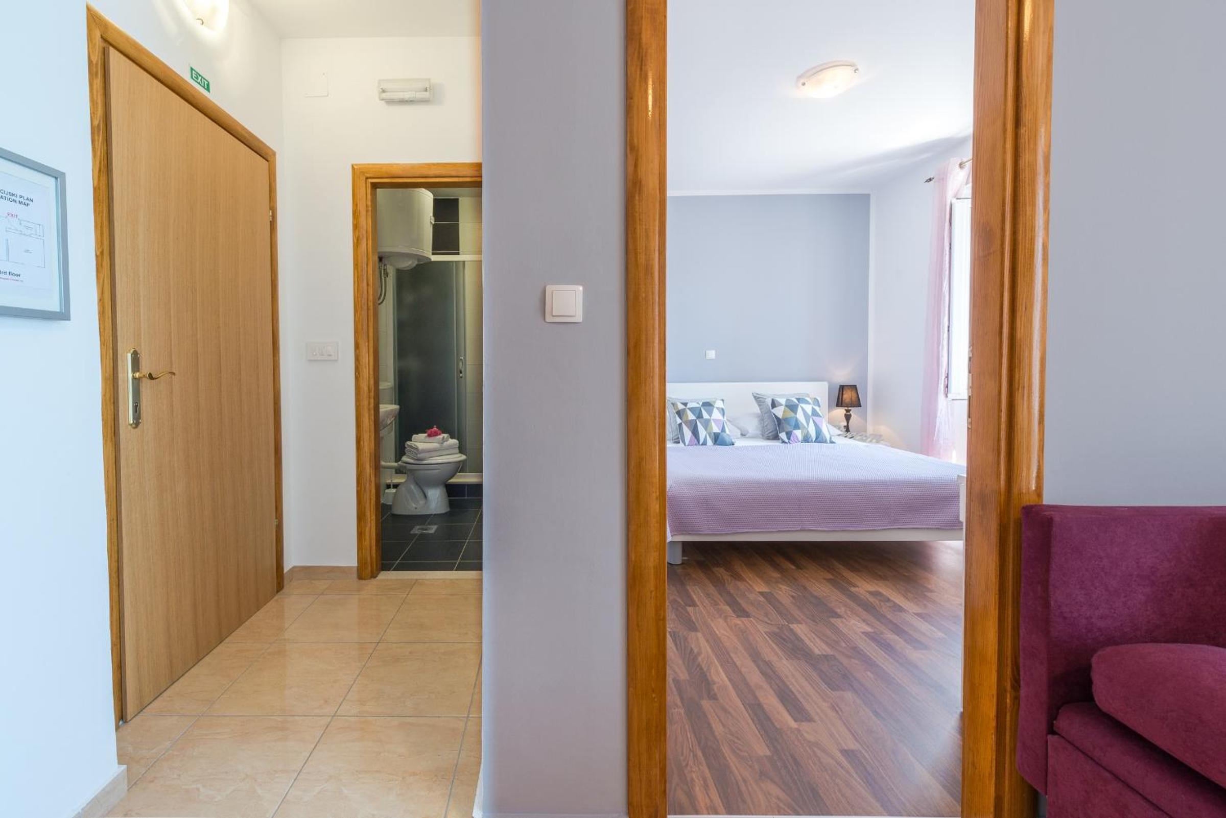 Fora Apartments