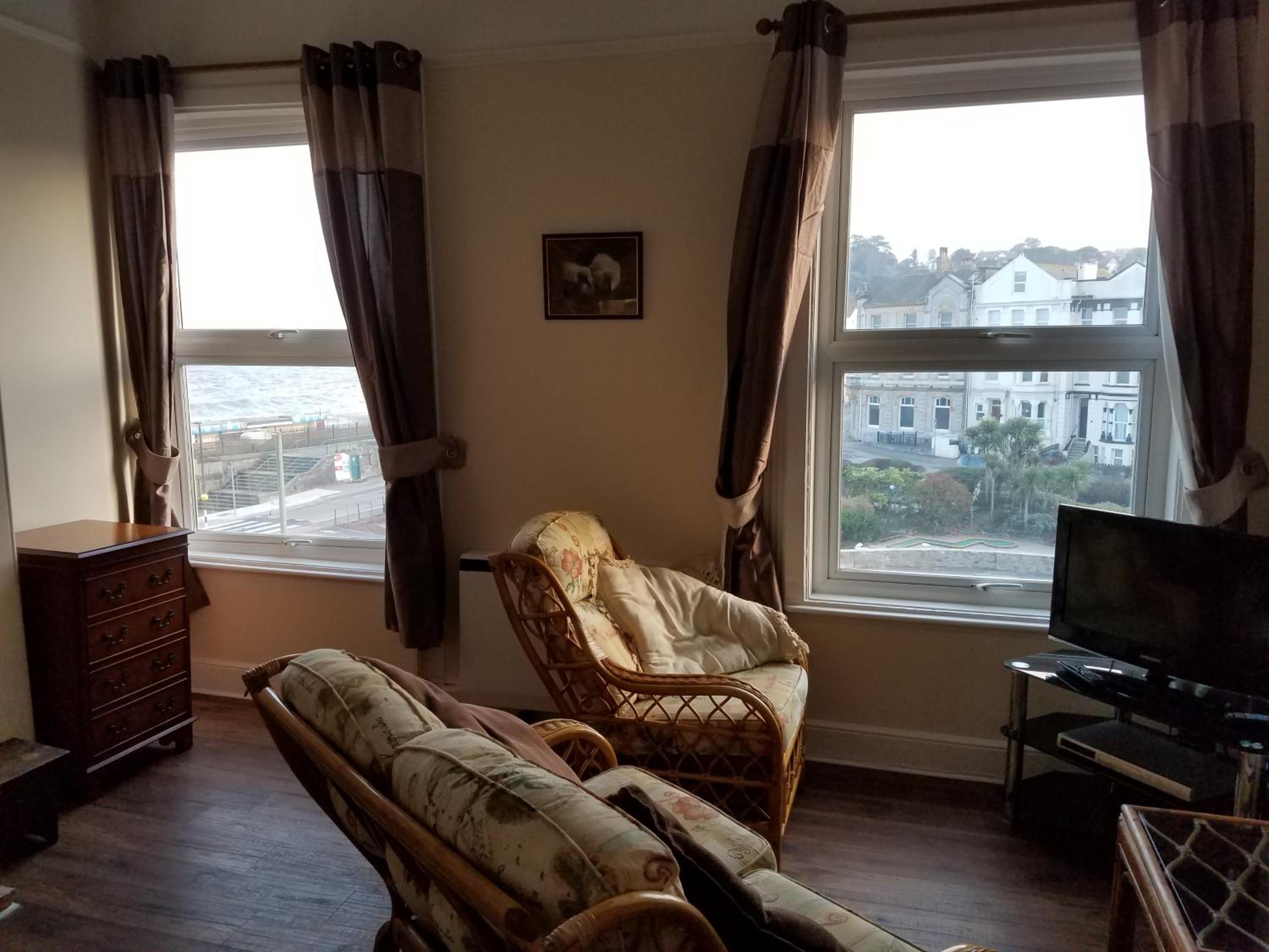 Dawlish Sea View Apartment