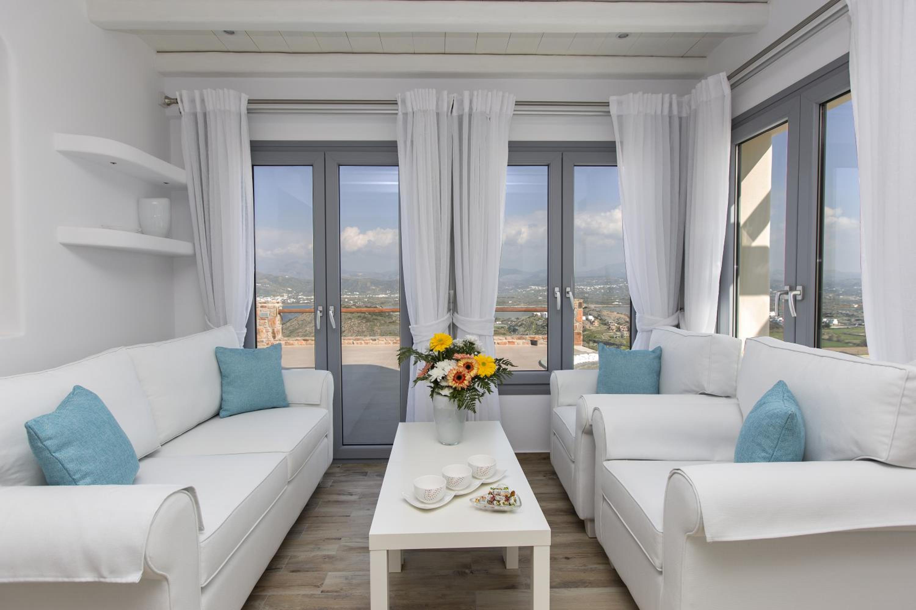 Naxos Rock Villas