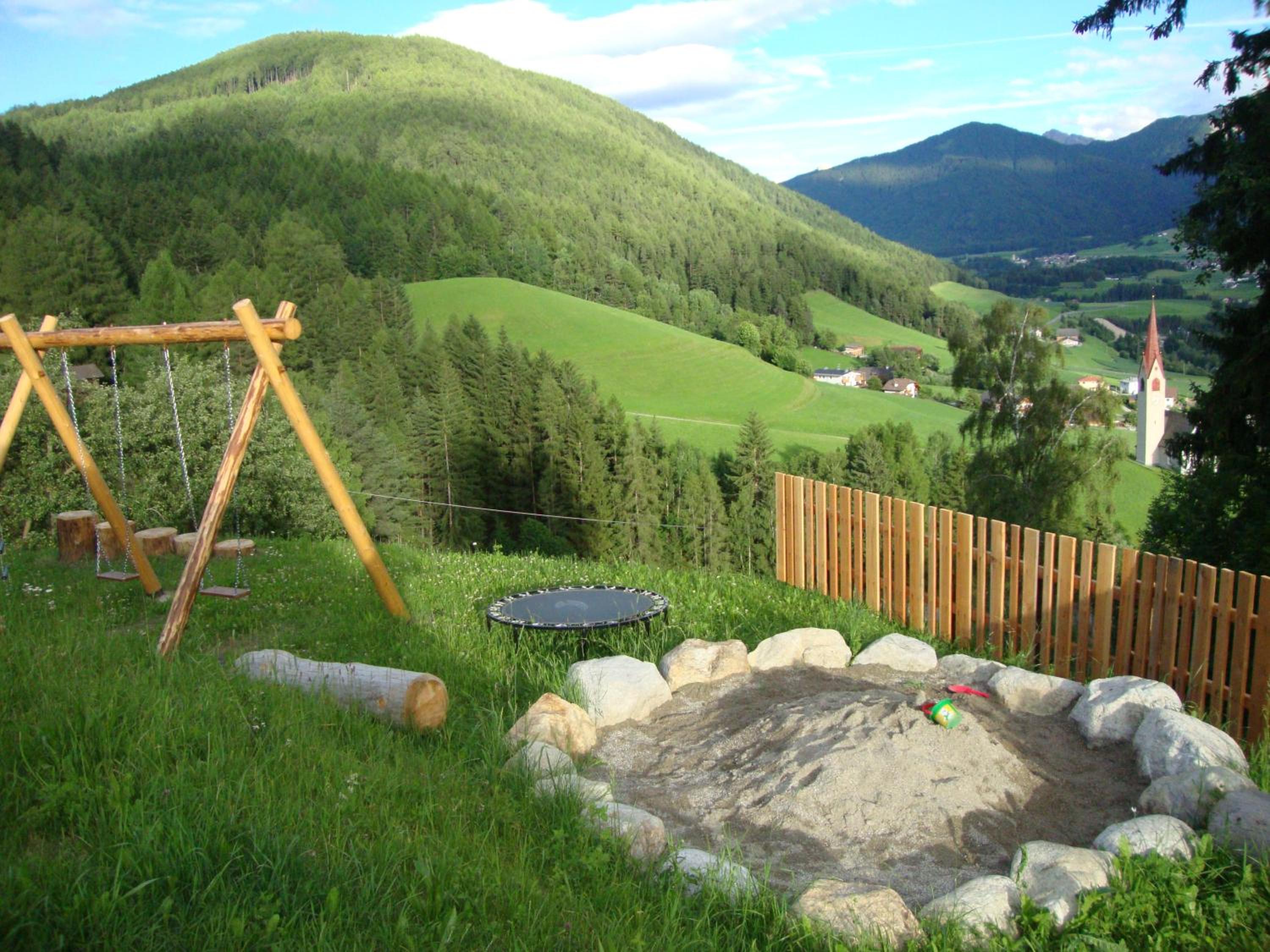 Photo 35