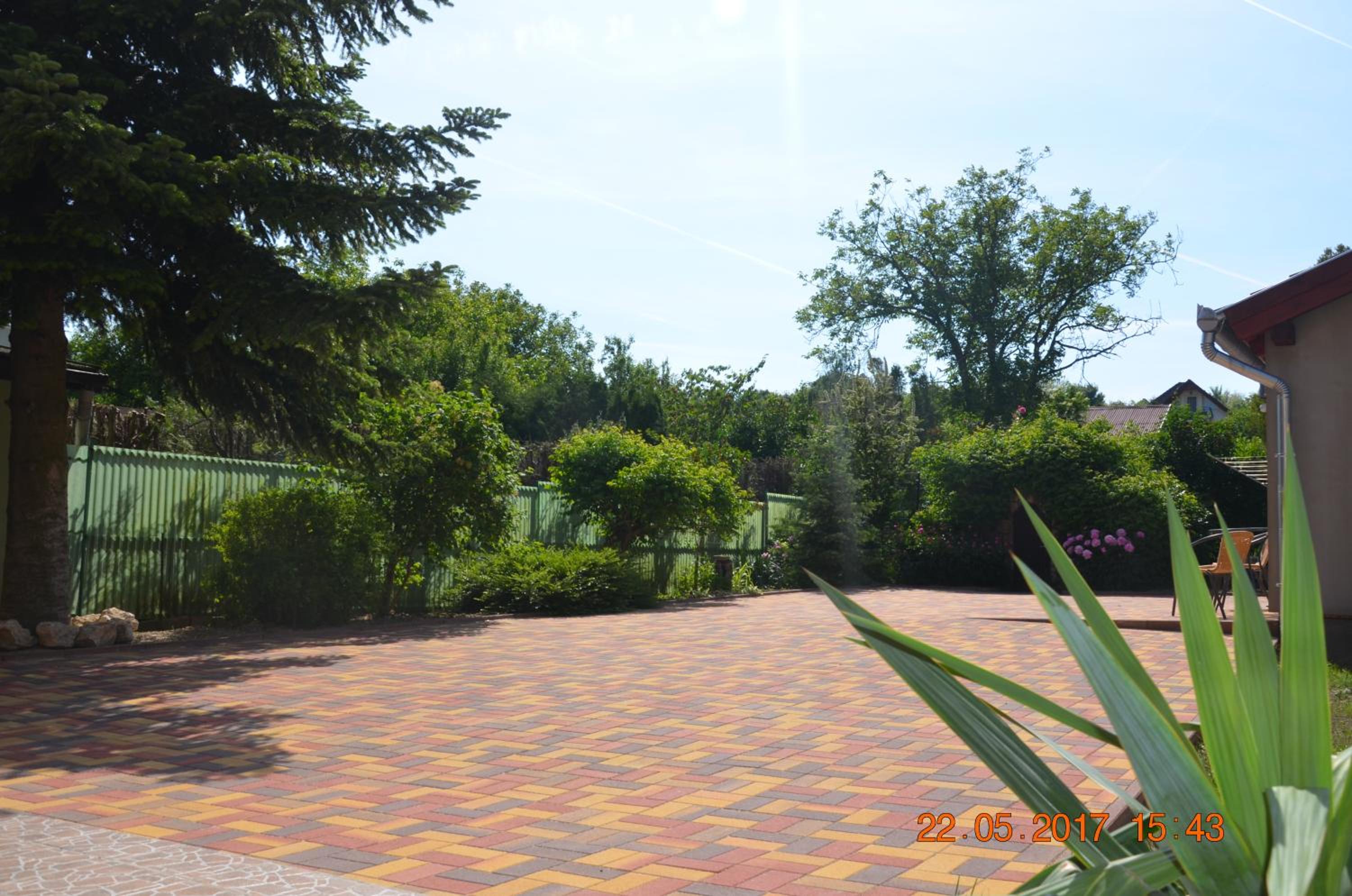 Photo 38