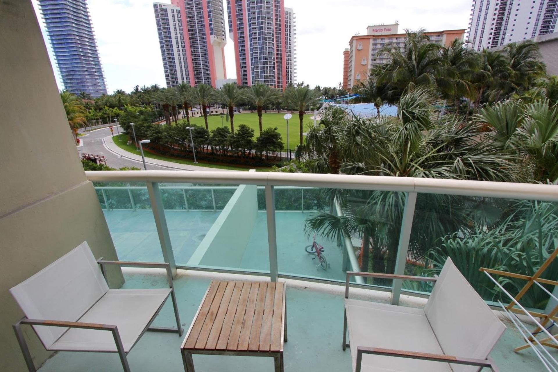 Ocean Reserve Condo by FlatsAway