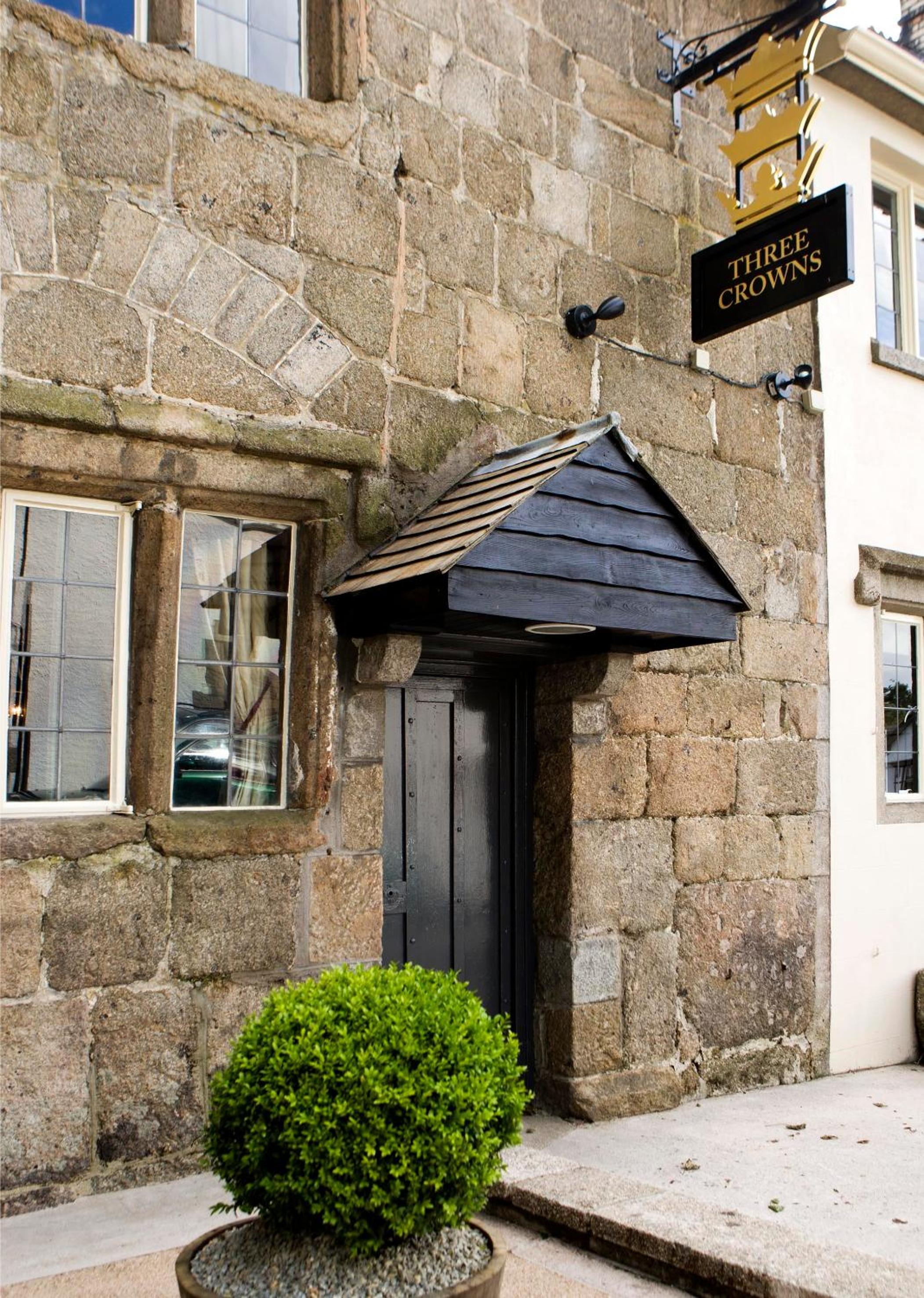 The Three Crowns
