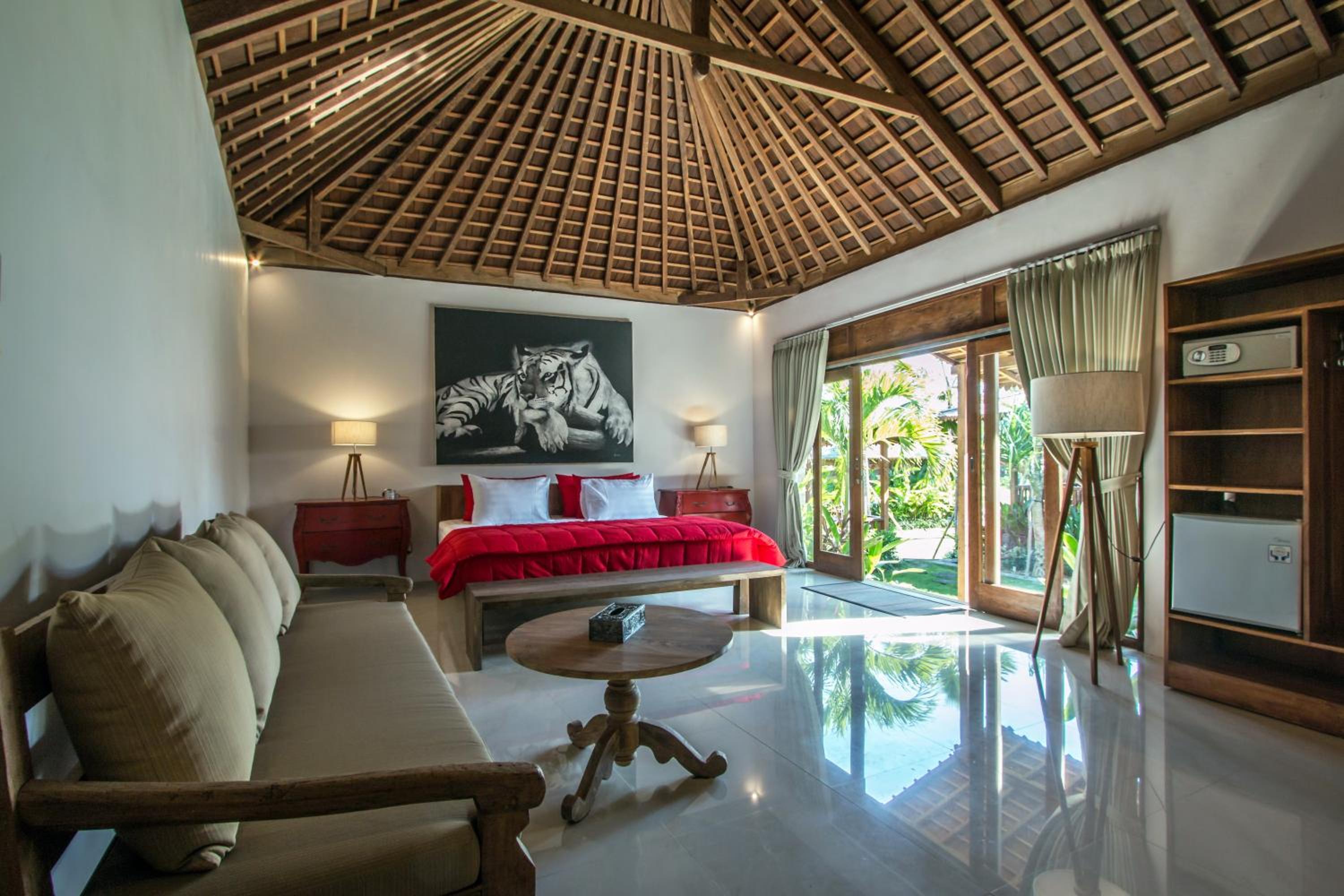 Marika Sawah Villa
