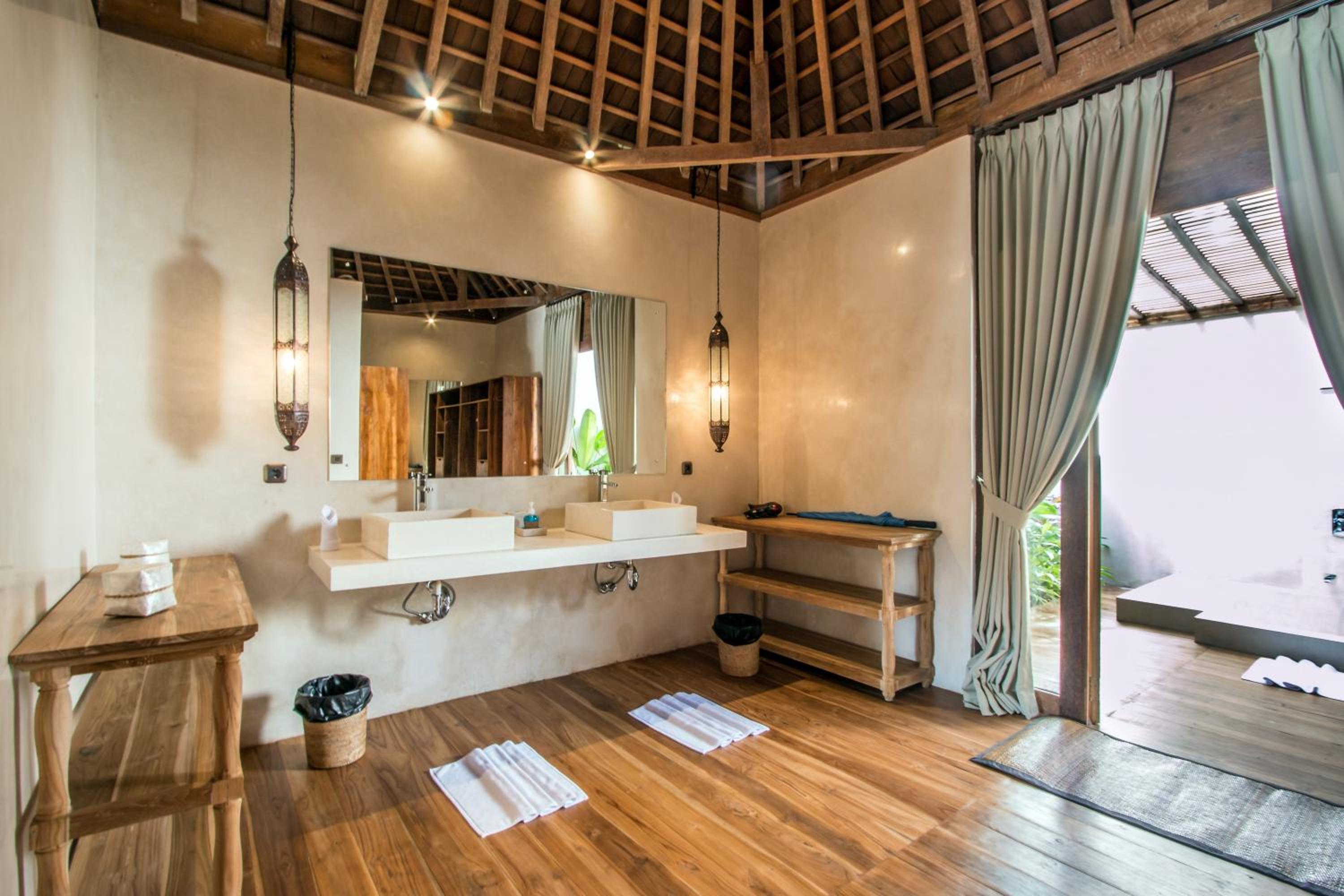 Marika Sawah Villa