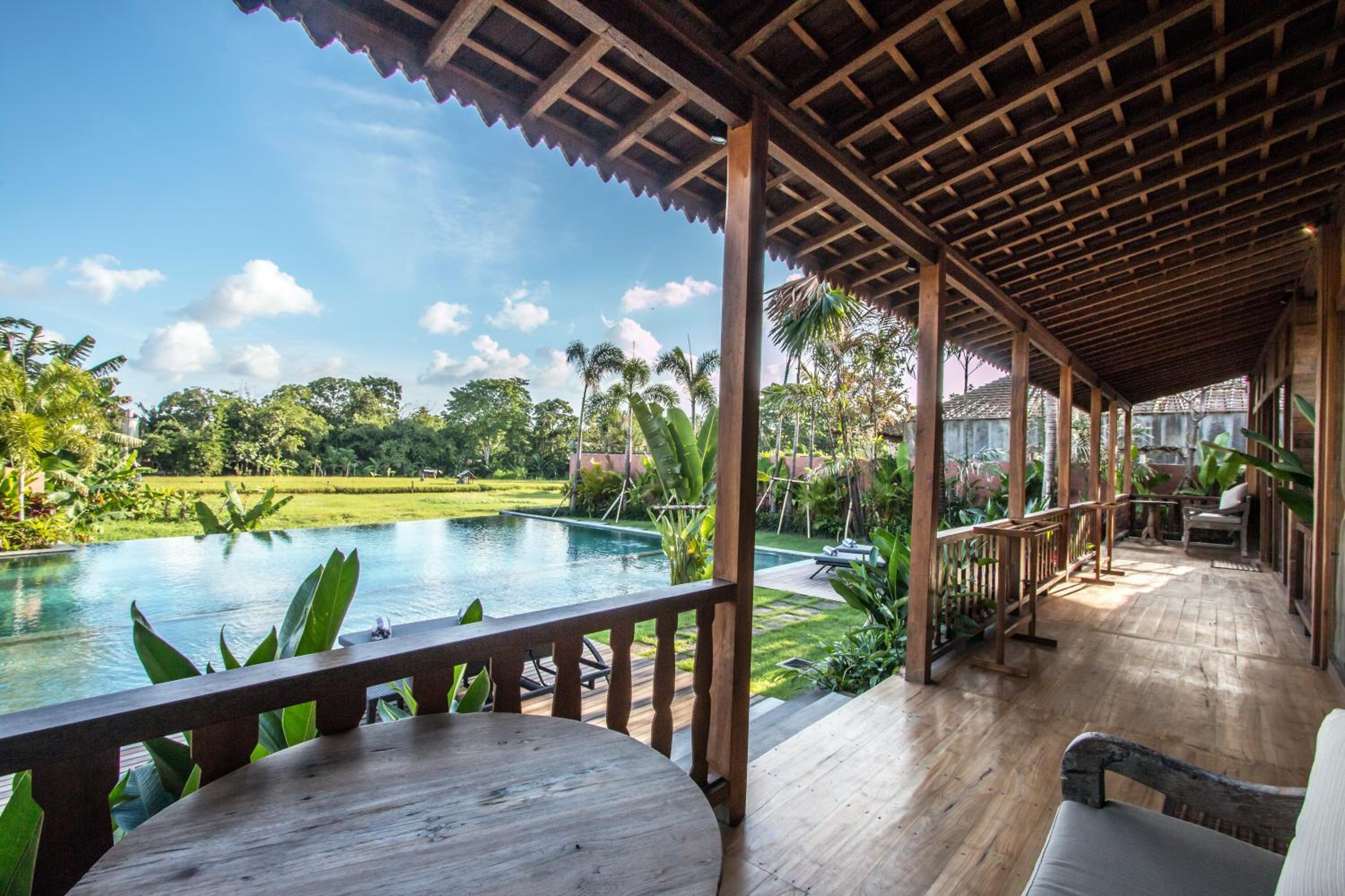 Marika Sawah Villa