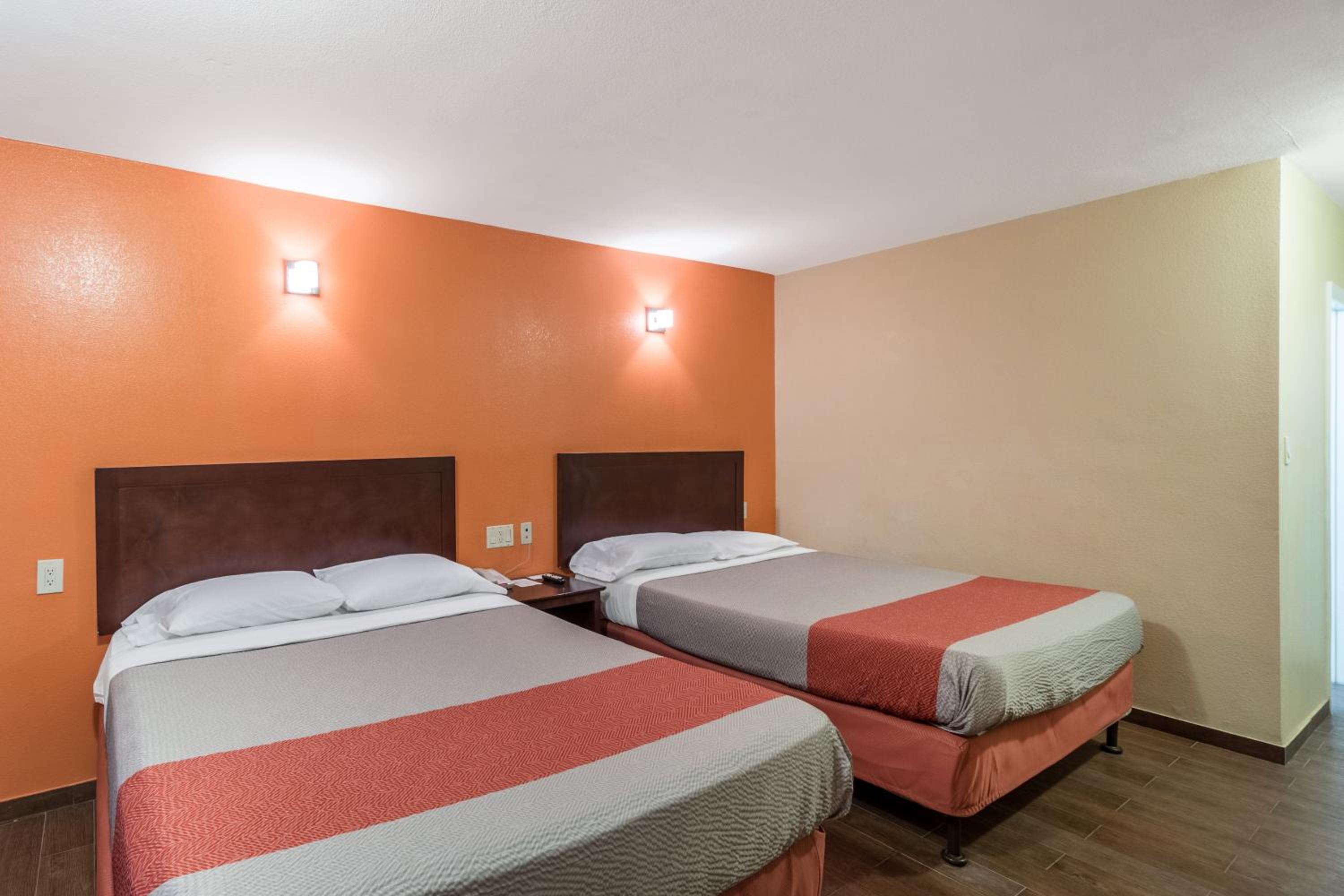 Motel 6-Blythe, CA - South