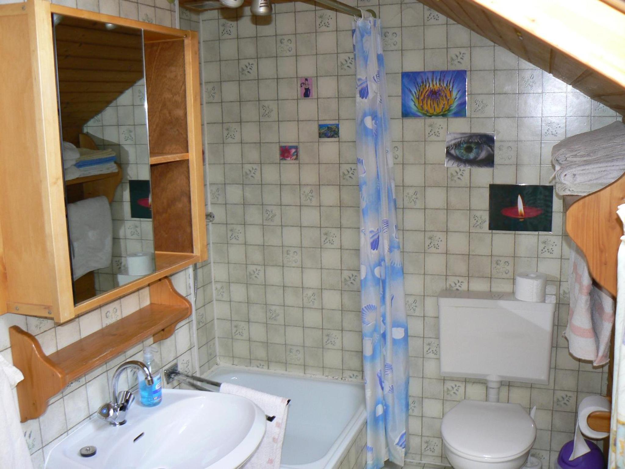Photo 34