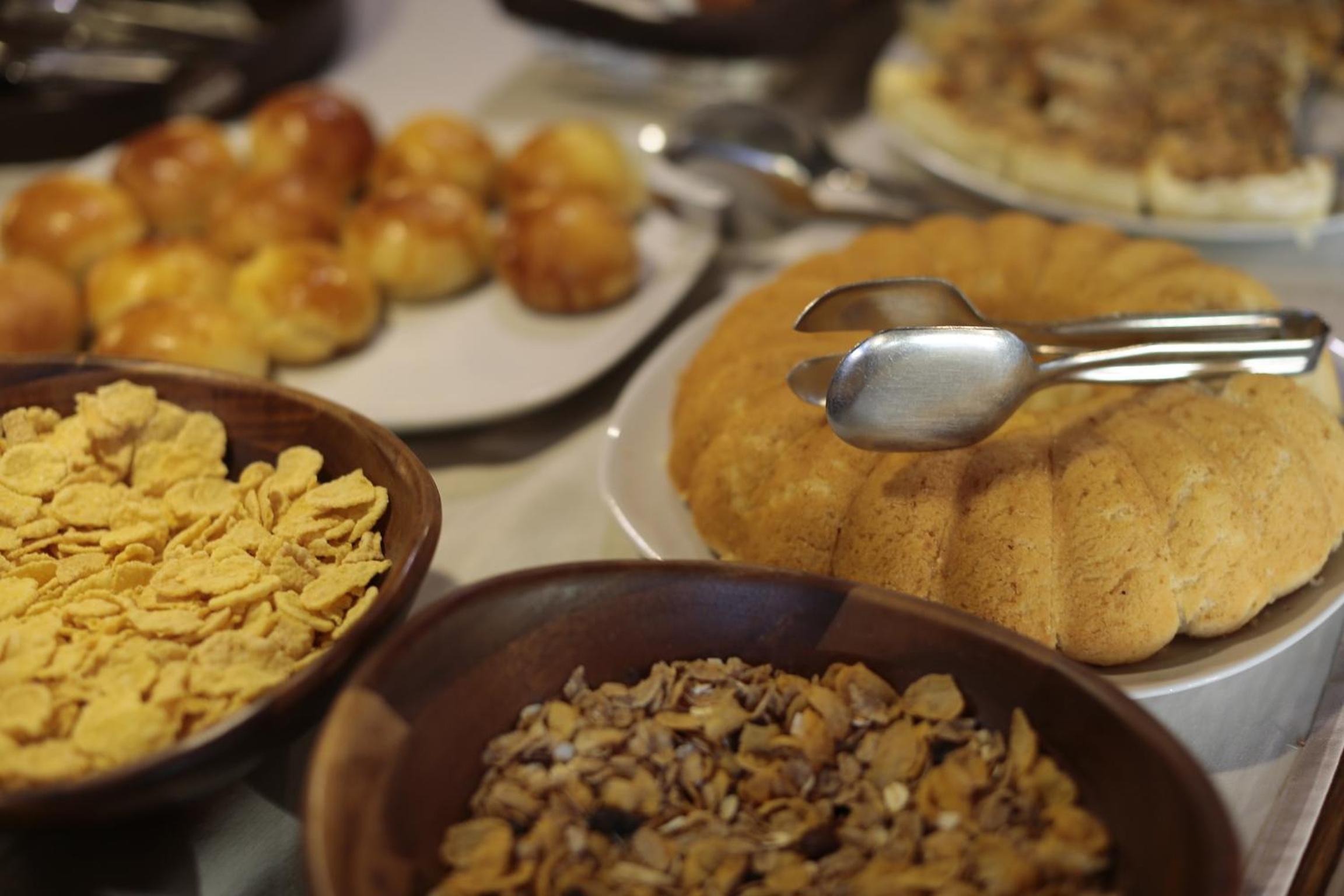 Shoestring Cave House - Image 109