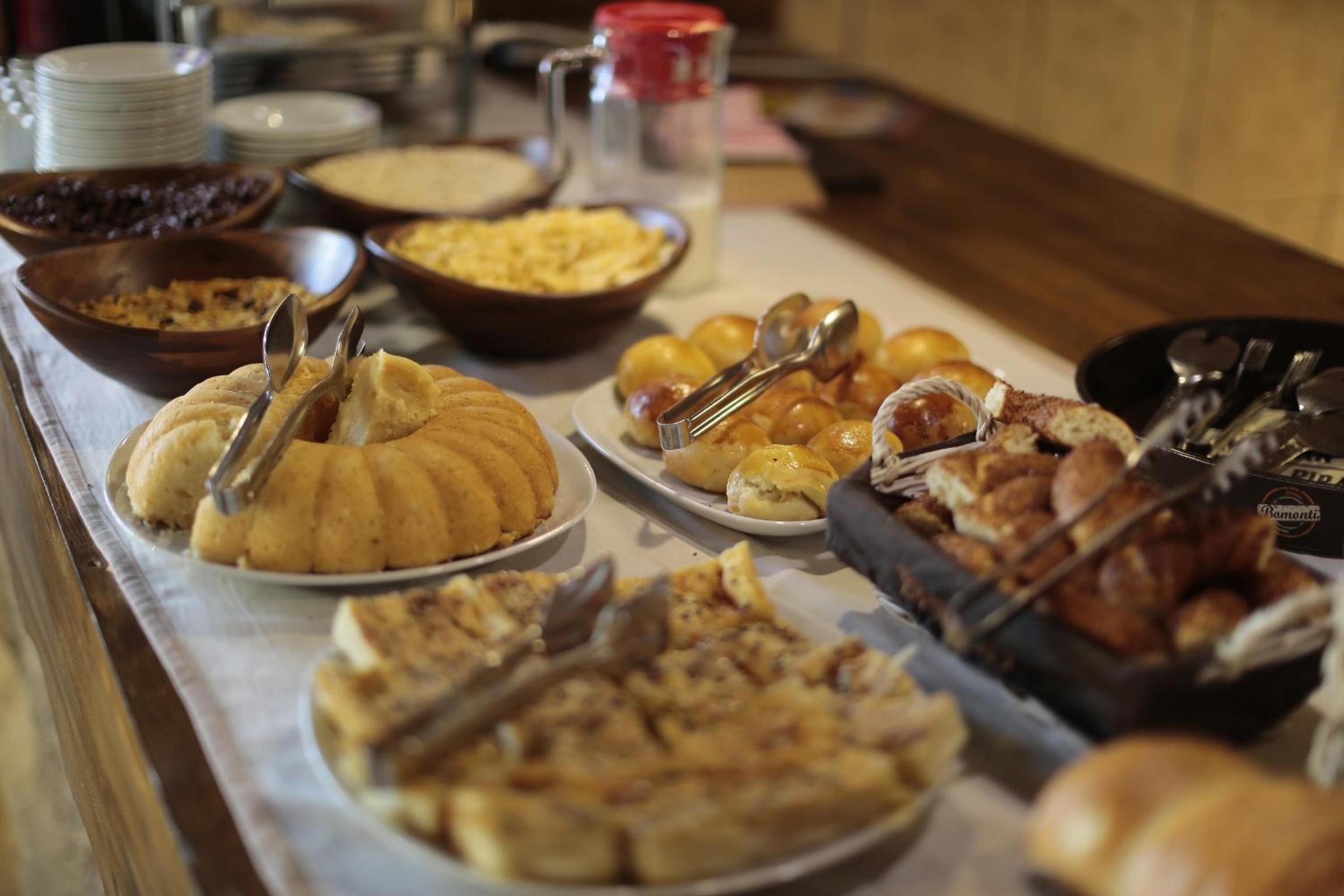 Shoestring Cave House - Image 95