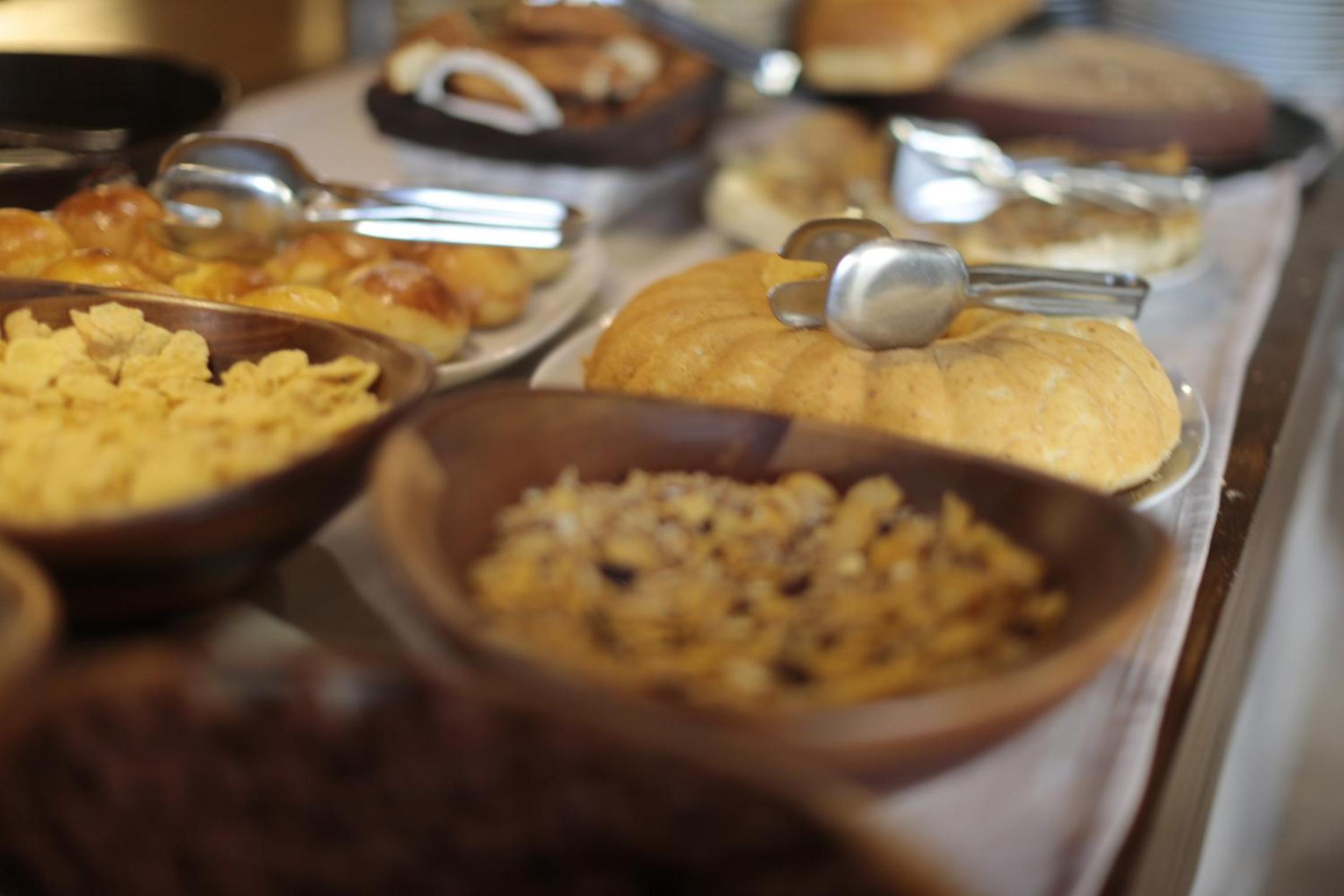 Shoestring Cave House - Image 63