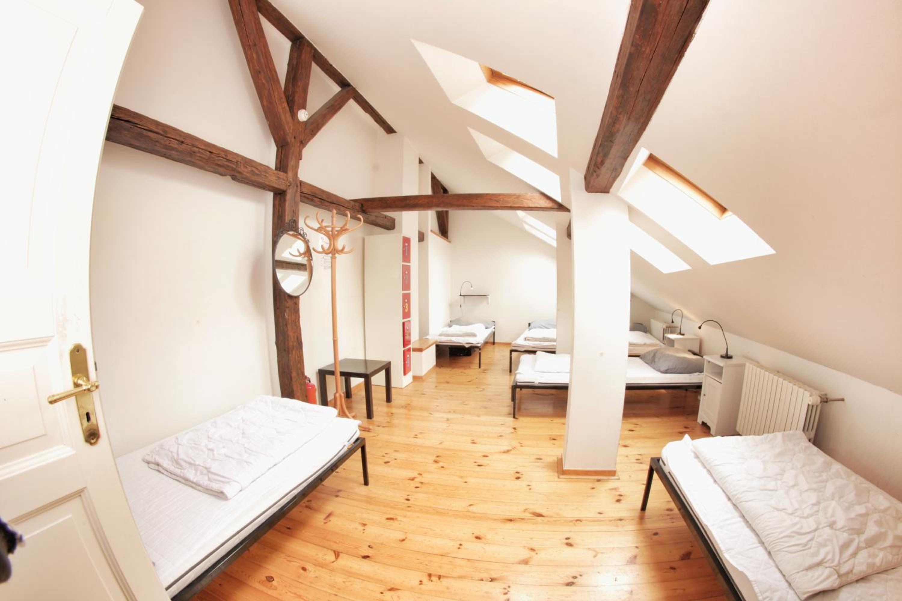 Hostel HOMEr - Old Town Square