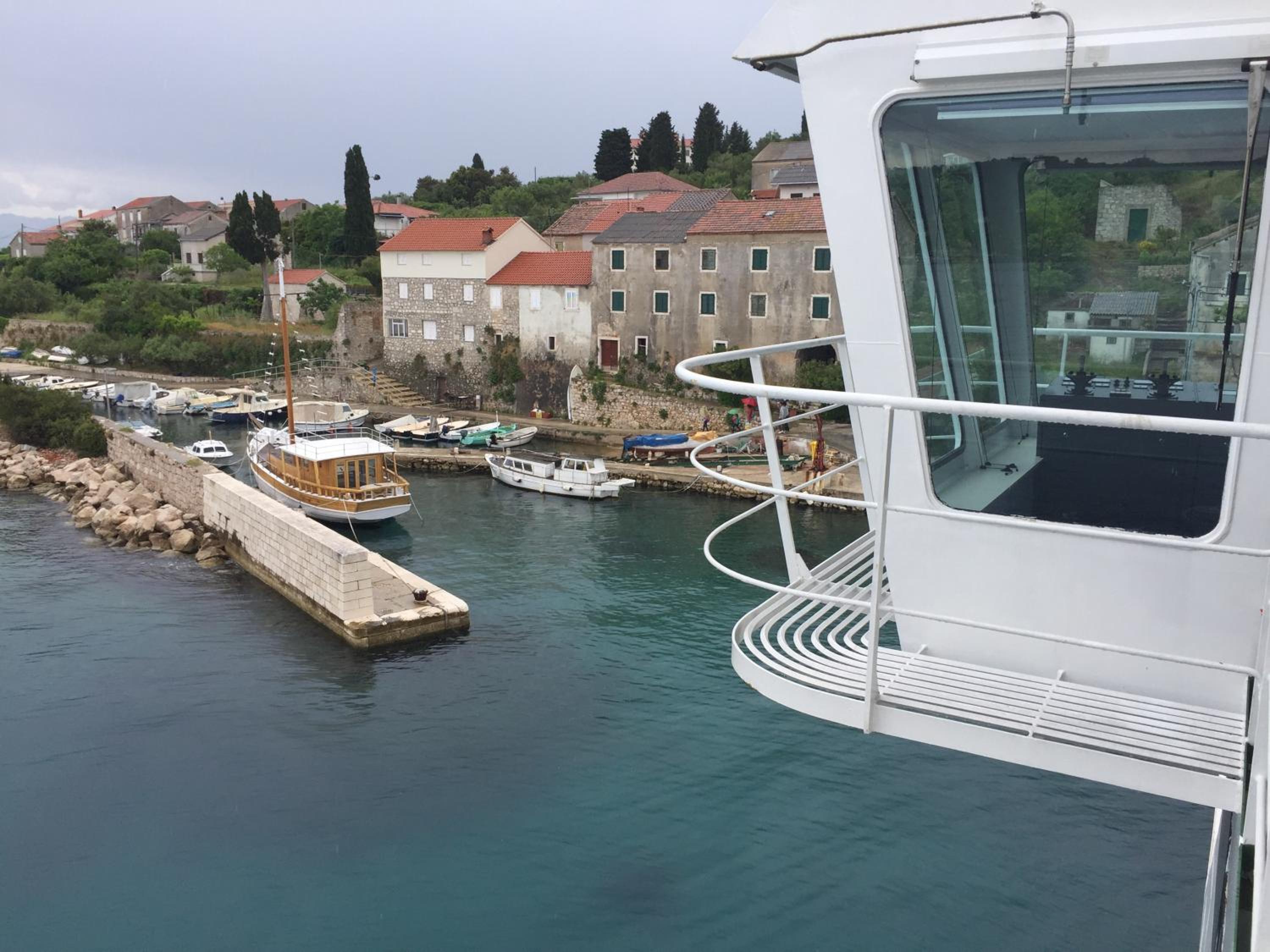 Photo 100