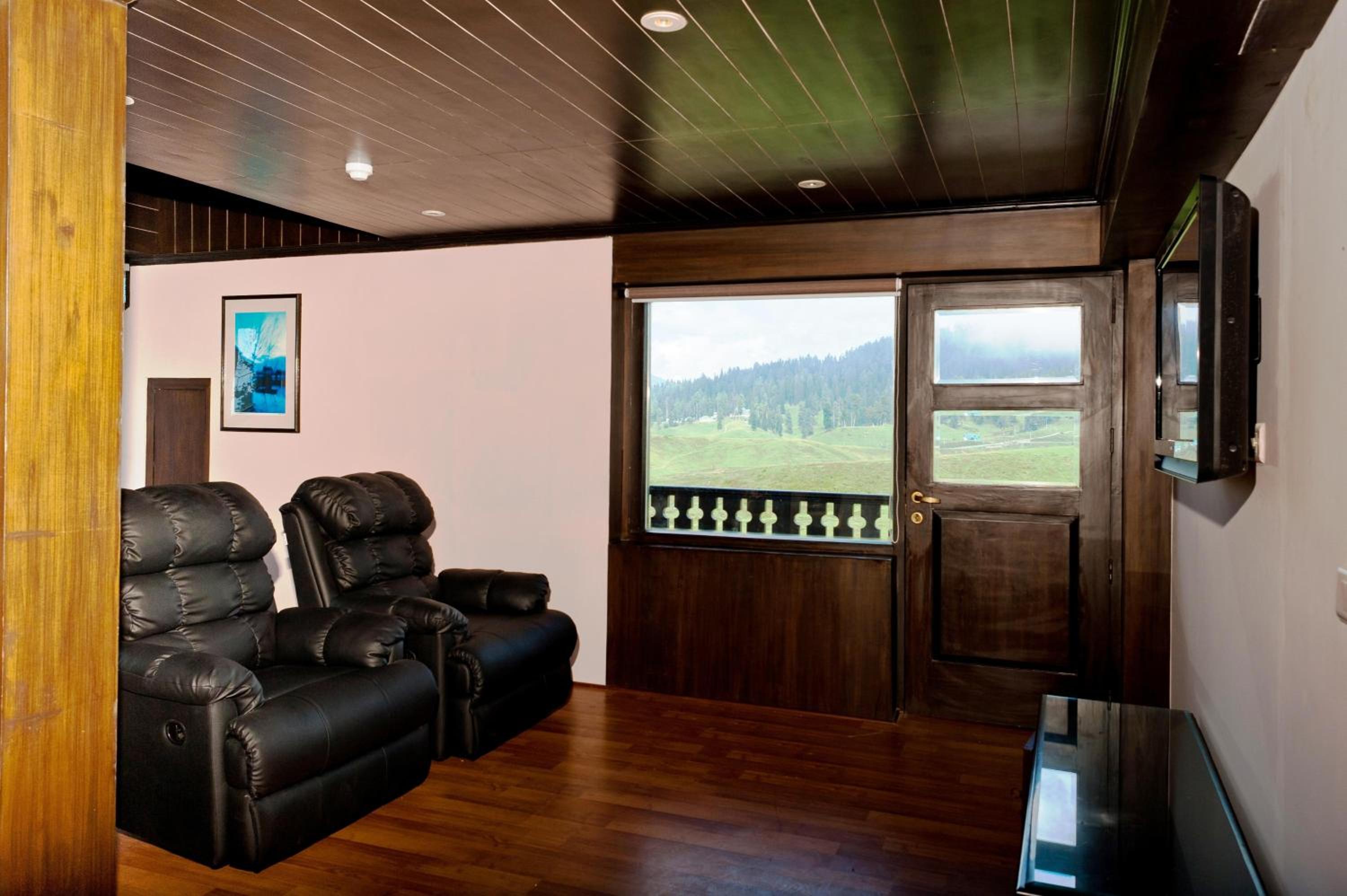 The Vintage Gulmarg