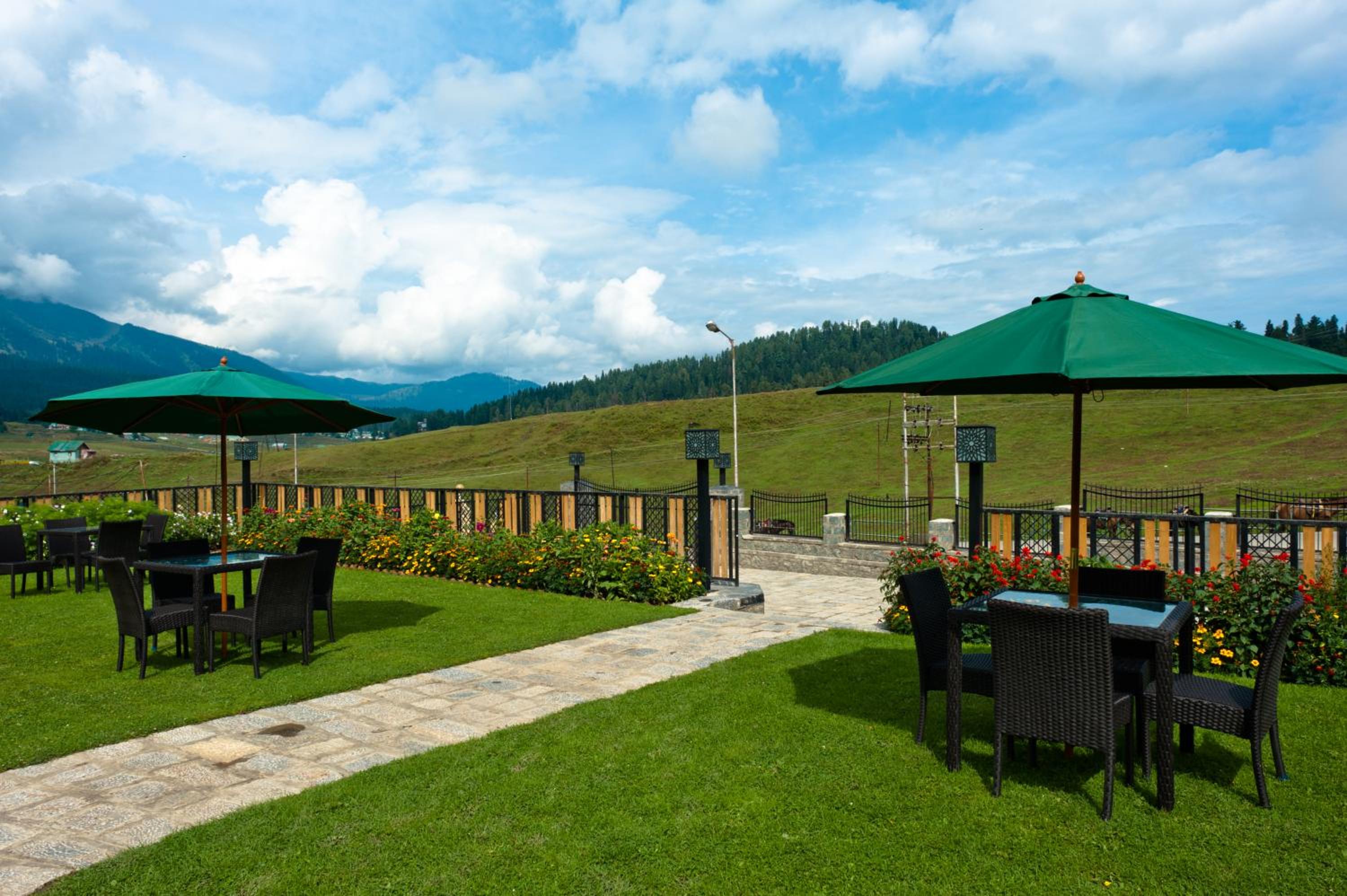 The Vintage Gulmarg