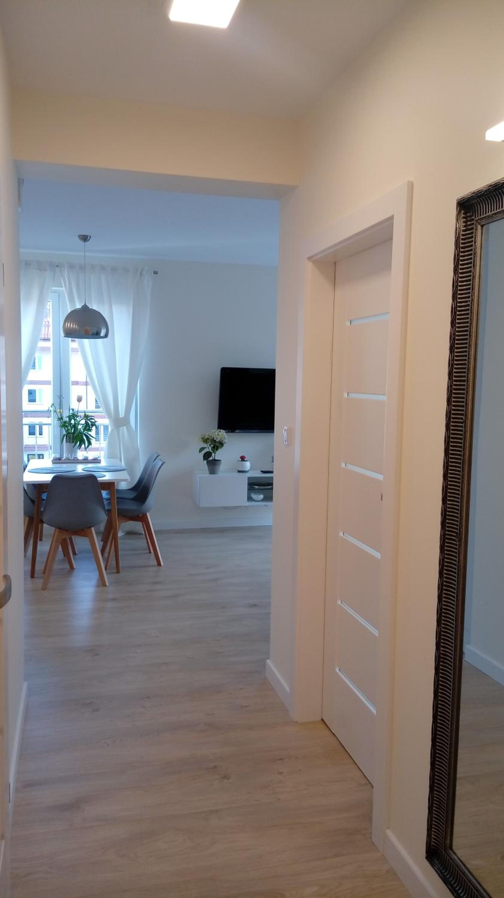 Apartament z widokiem na Jezioro view 5