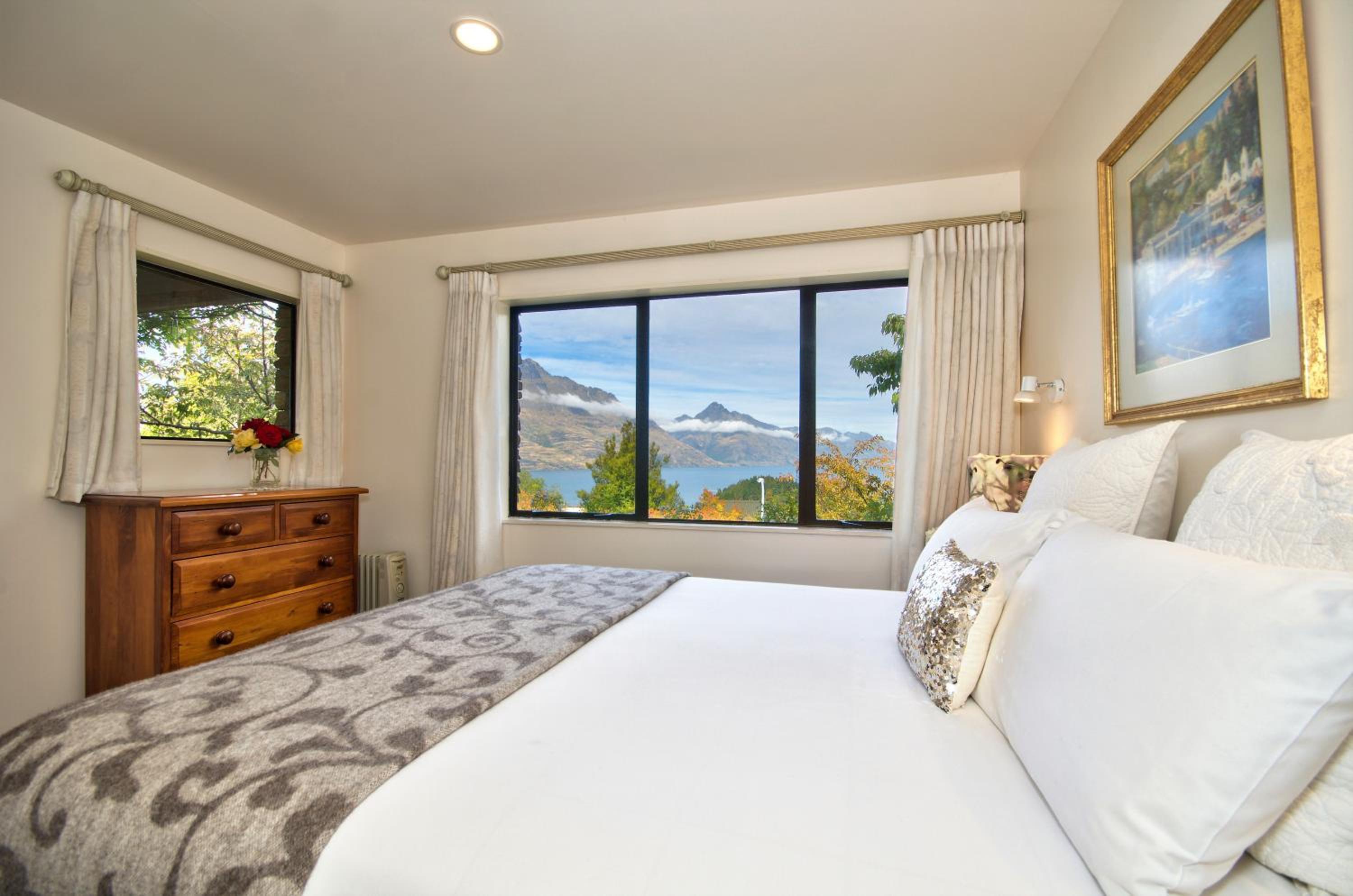 Balmoral Lodge
